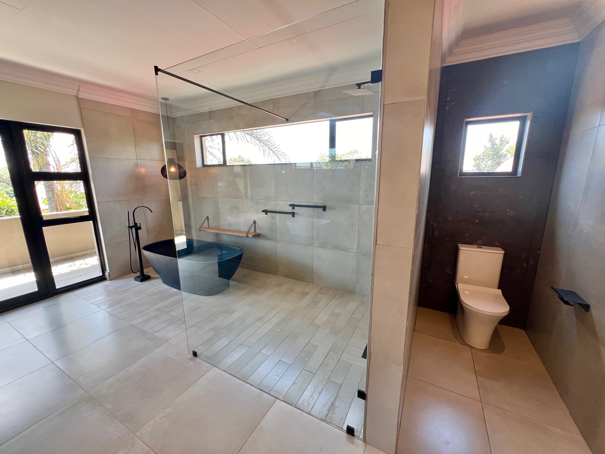 5 Bedroom Property for Sale in Garsfontein Gauteng