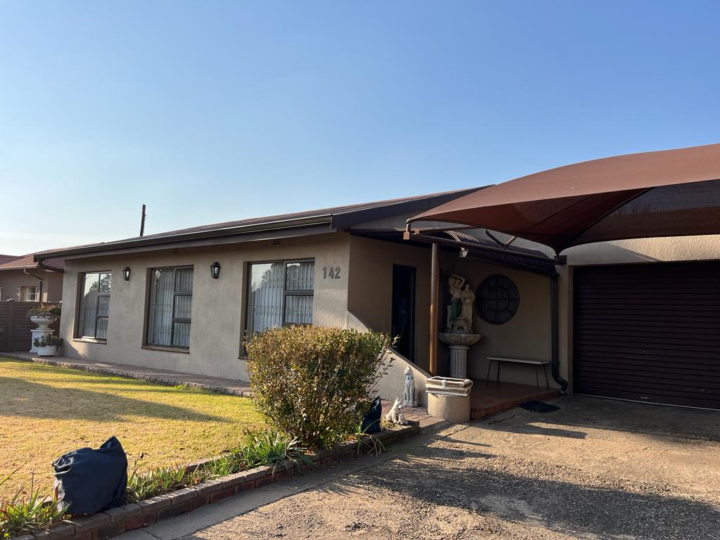 3 Bedroom Property for Sale in Rothdene Gauteng