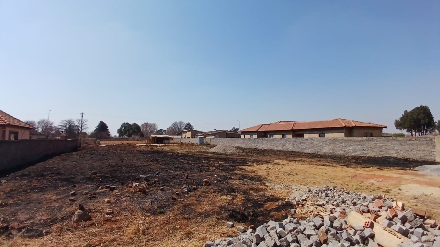 0 Bedroom Property for Sale in Kookrus Gauteng