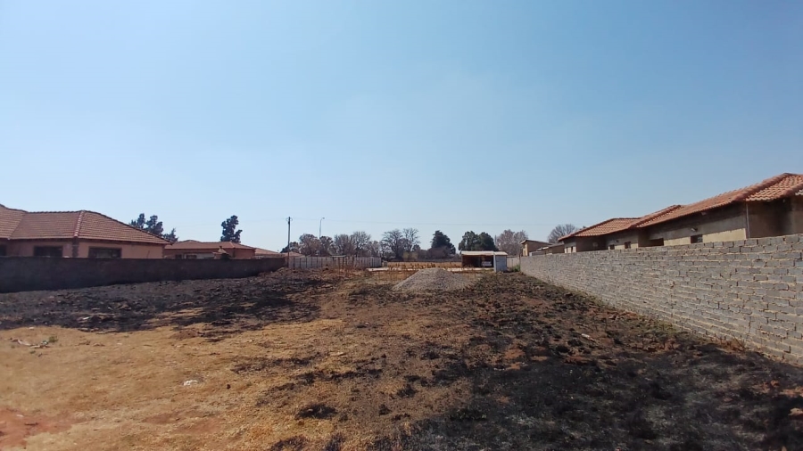 0 Bedroom Property for Sale in Kookrus Gauteng