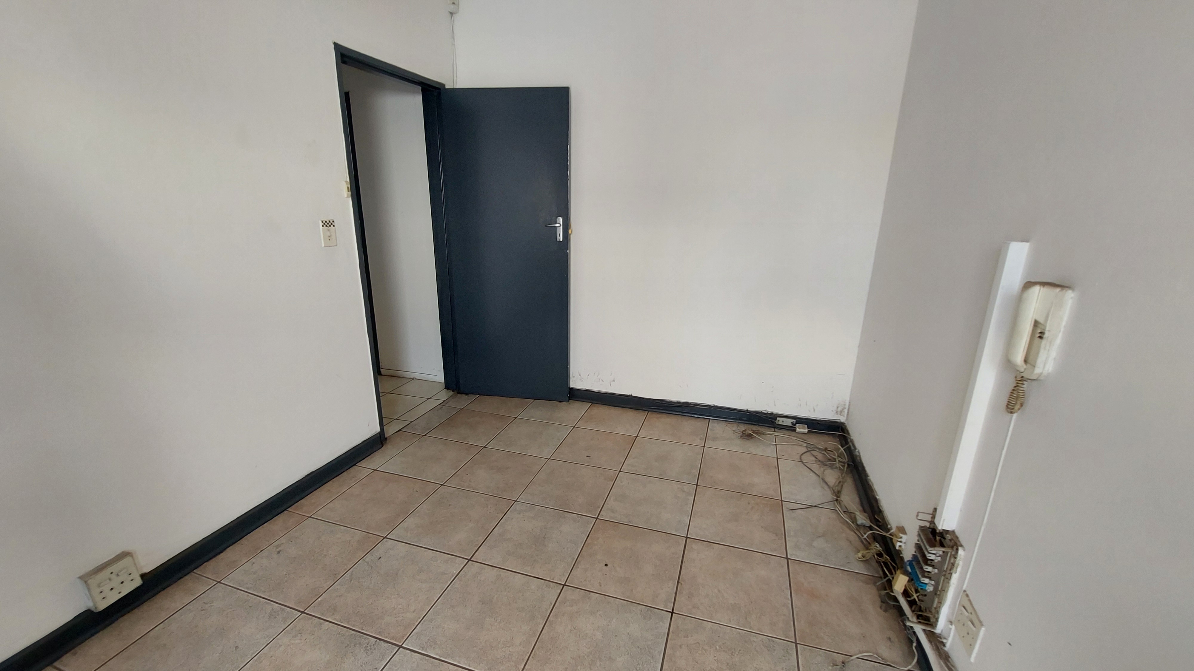 To Let commercial Property for Rent in Jet Park Gauteng