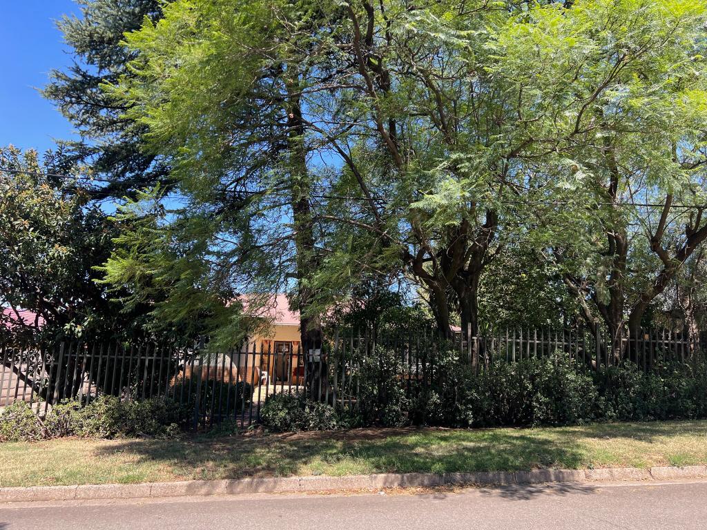 4 Bedroom Property for Sale in South Crest Gauteng