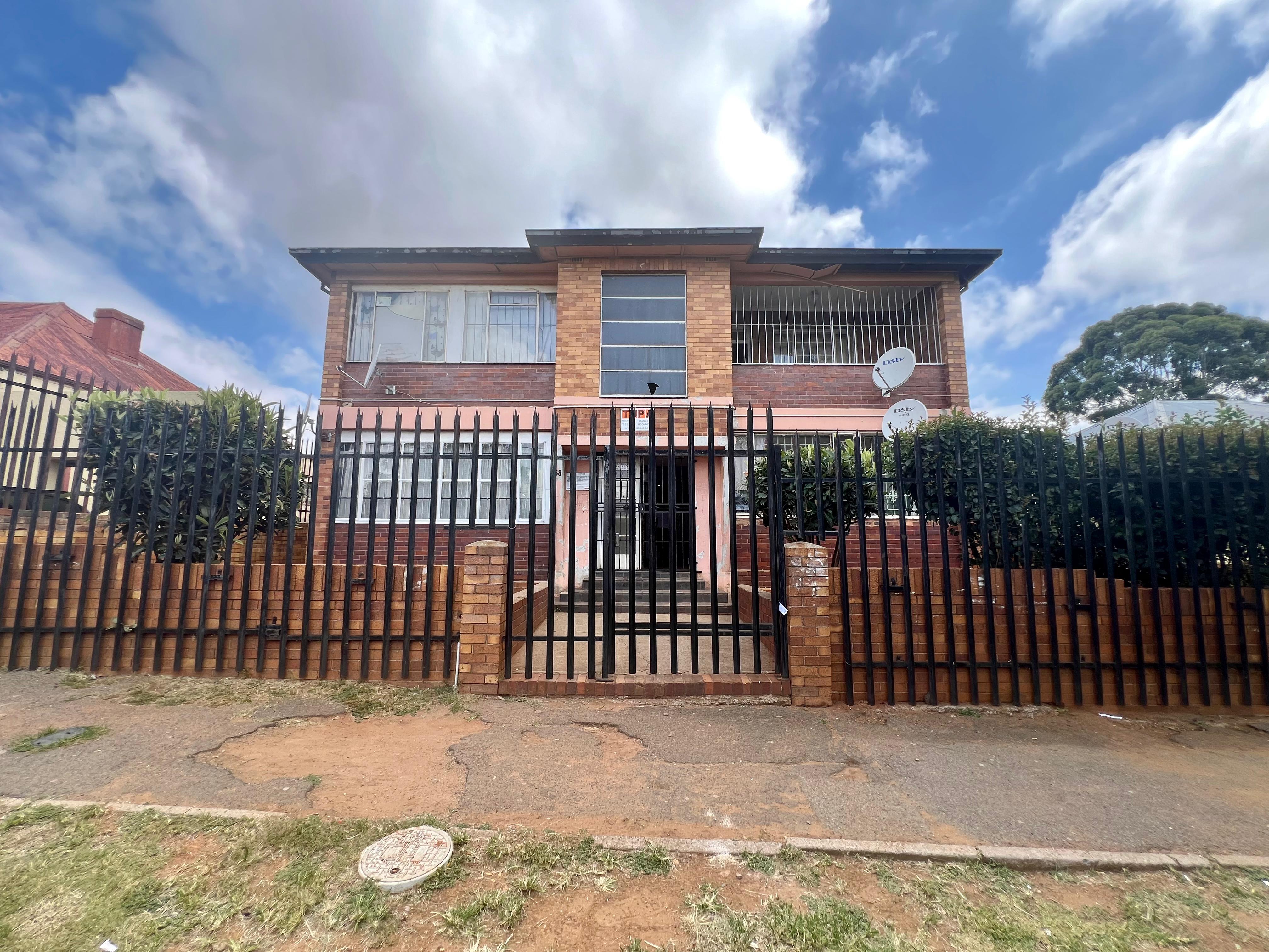 8 Bedroom Property for Sale in Rosettenville Gauteng