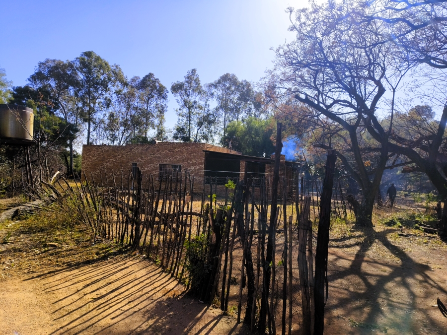 3 Bedroom Property for Sale in Firolaz AH Gauteng