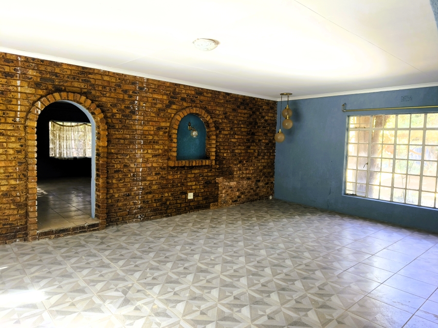 3 Bedroom Property for Sale in Firolaz AH Gauteng