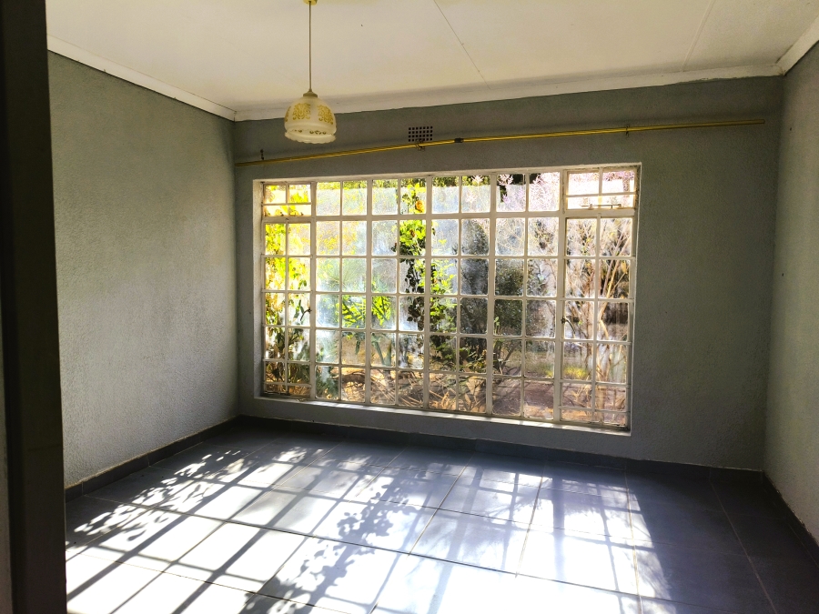 3 Bedroom Property for Sale in Firolaz AH Gauteng