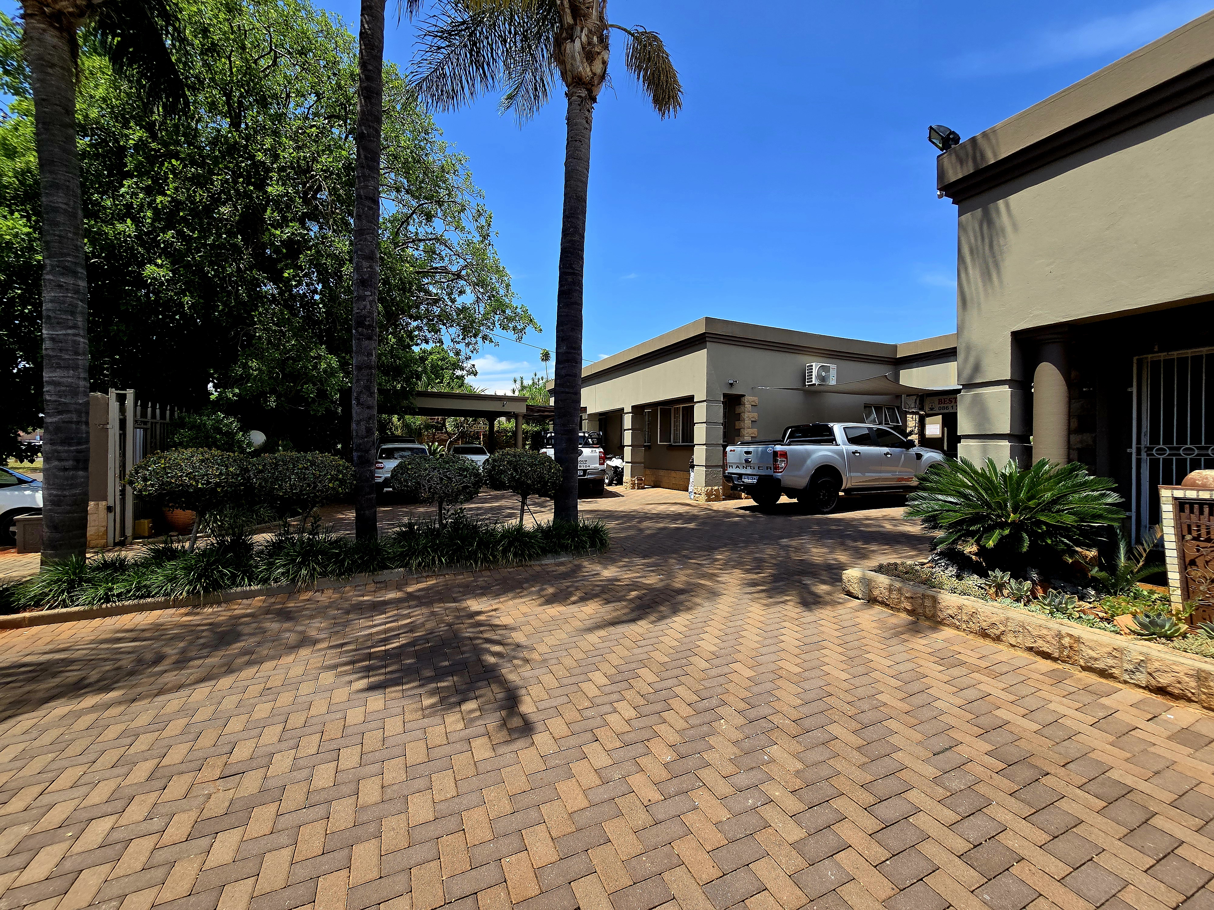 Commercial Property for Sale in Sinoville Gauteng