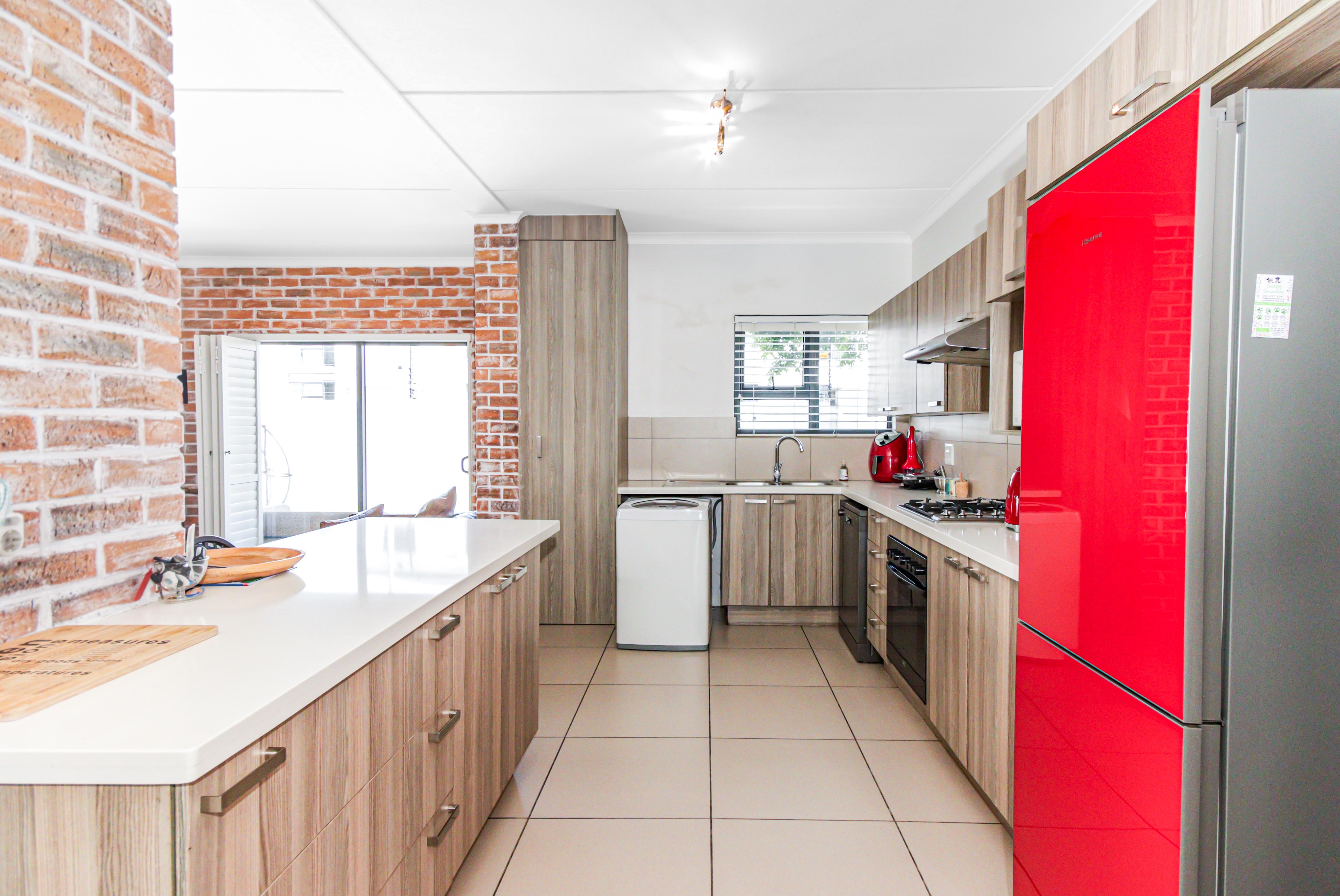 3 Bedroom Property for Sale in Broadacres Gauteng