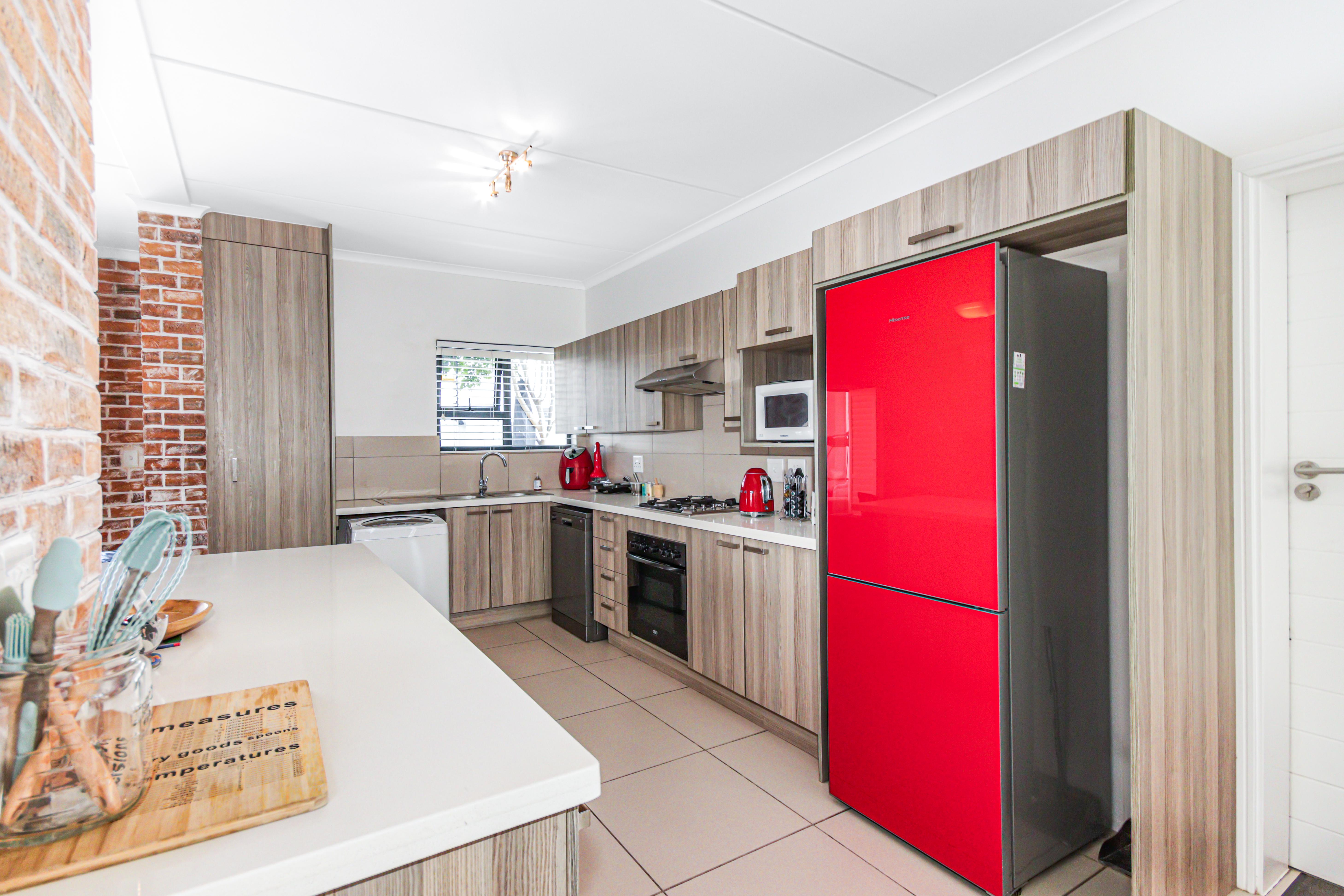 3 Bedroom Property for Sale in Broadacres Gauteng