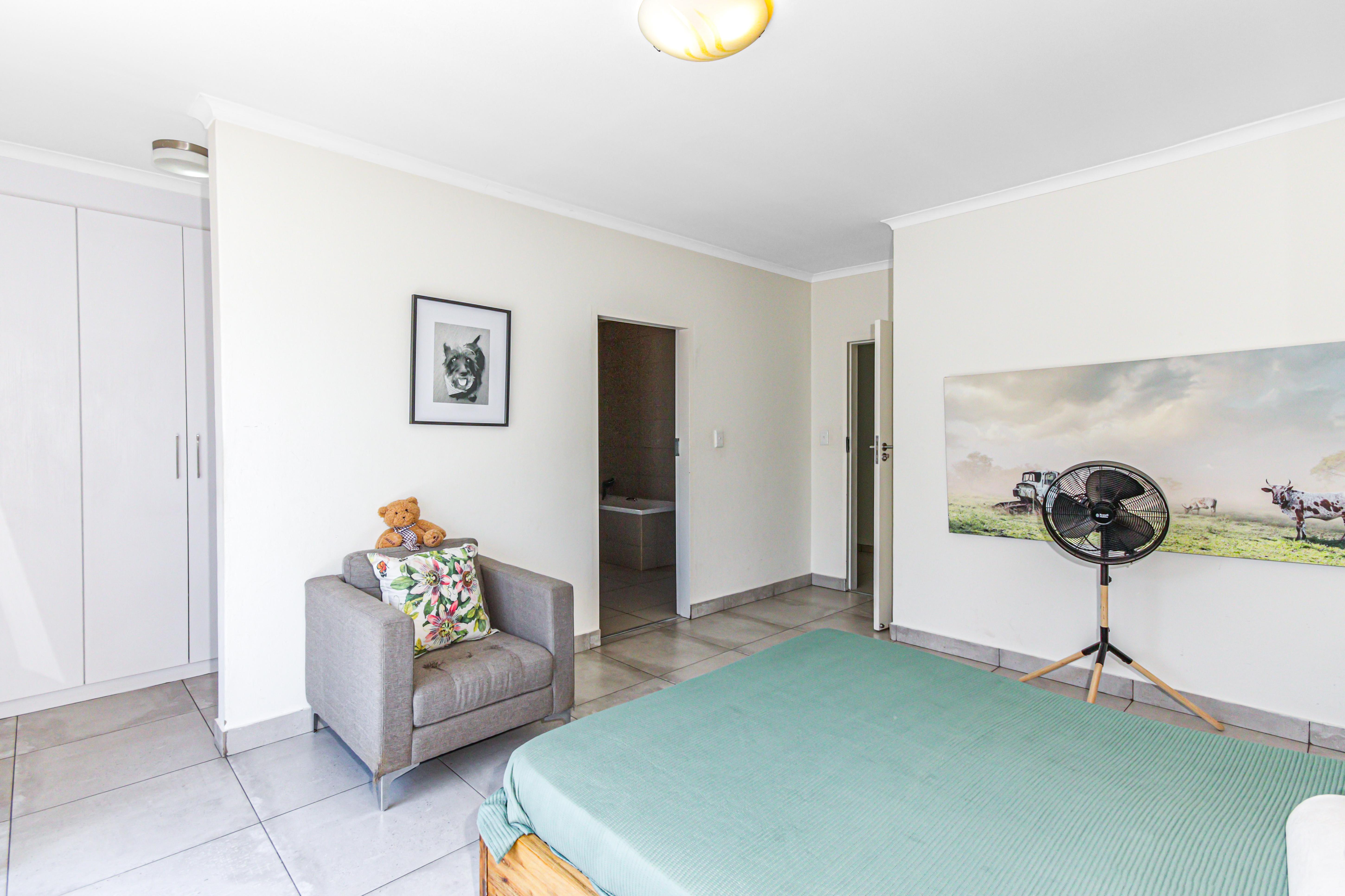 3 Bedroom Property for Sale in Broadacres Gauteng