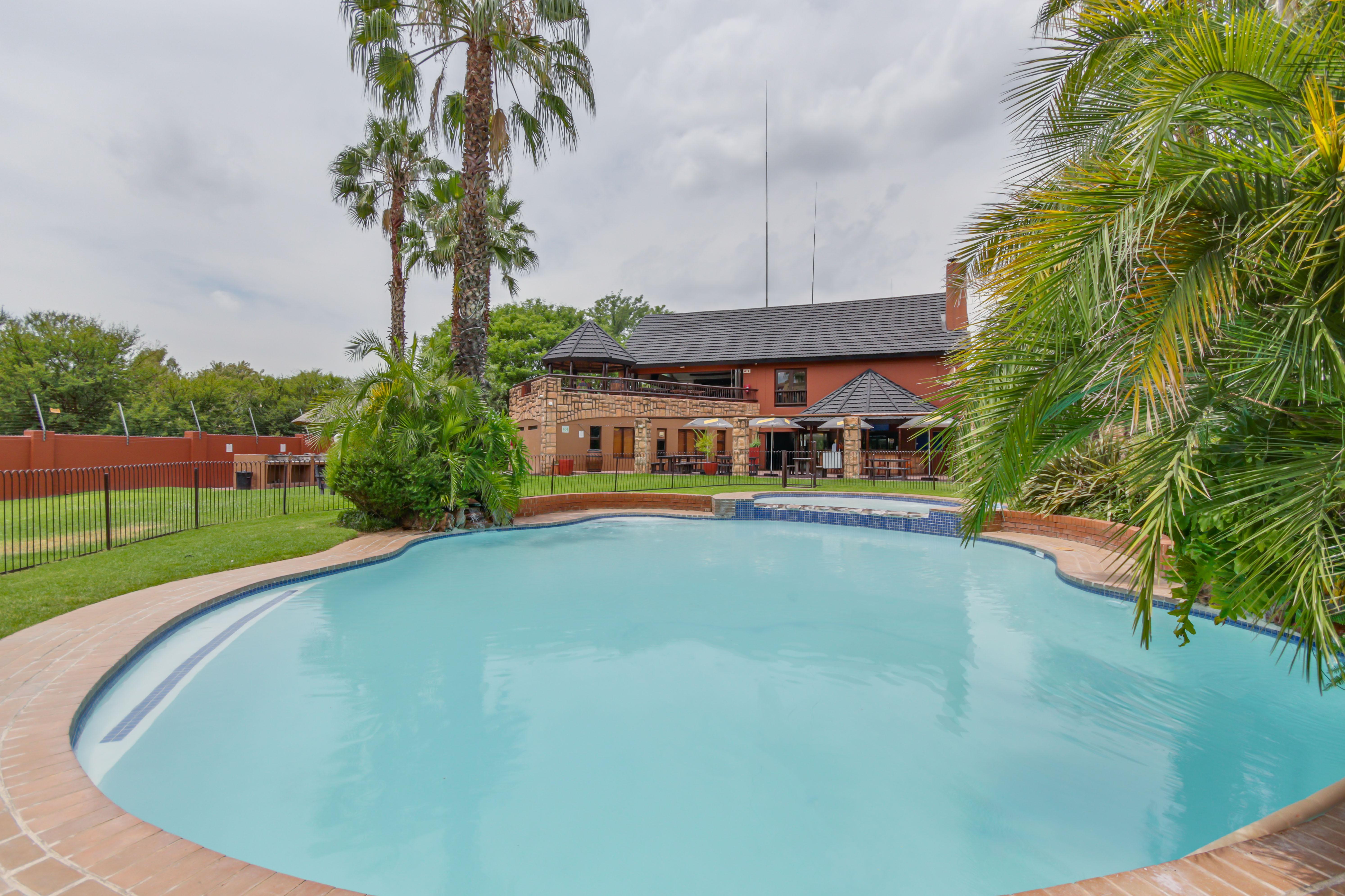 2 Bedroom Property for Sale in Magaliessig Gauteng