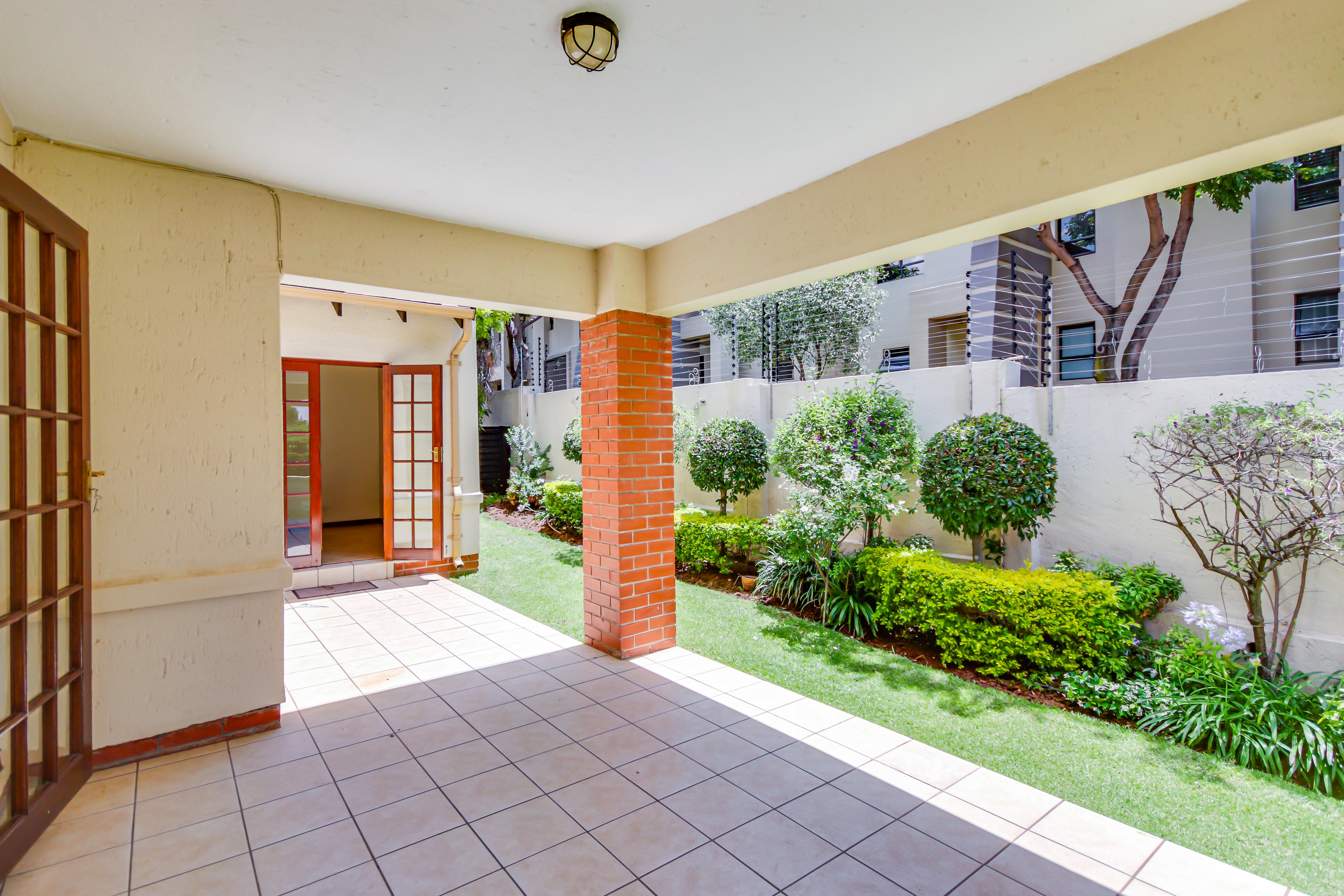 3 Bedroom Property for Sale in Lonehill Gauteng