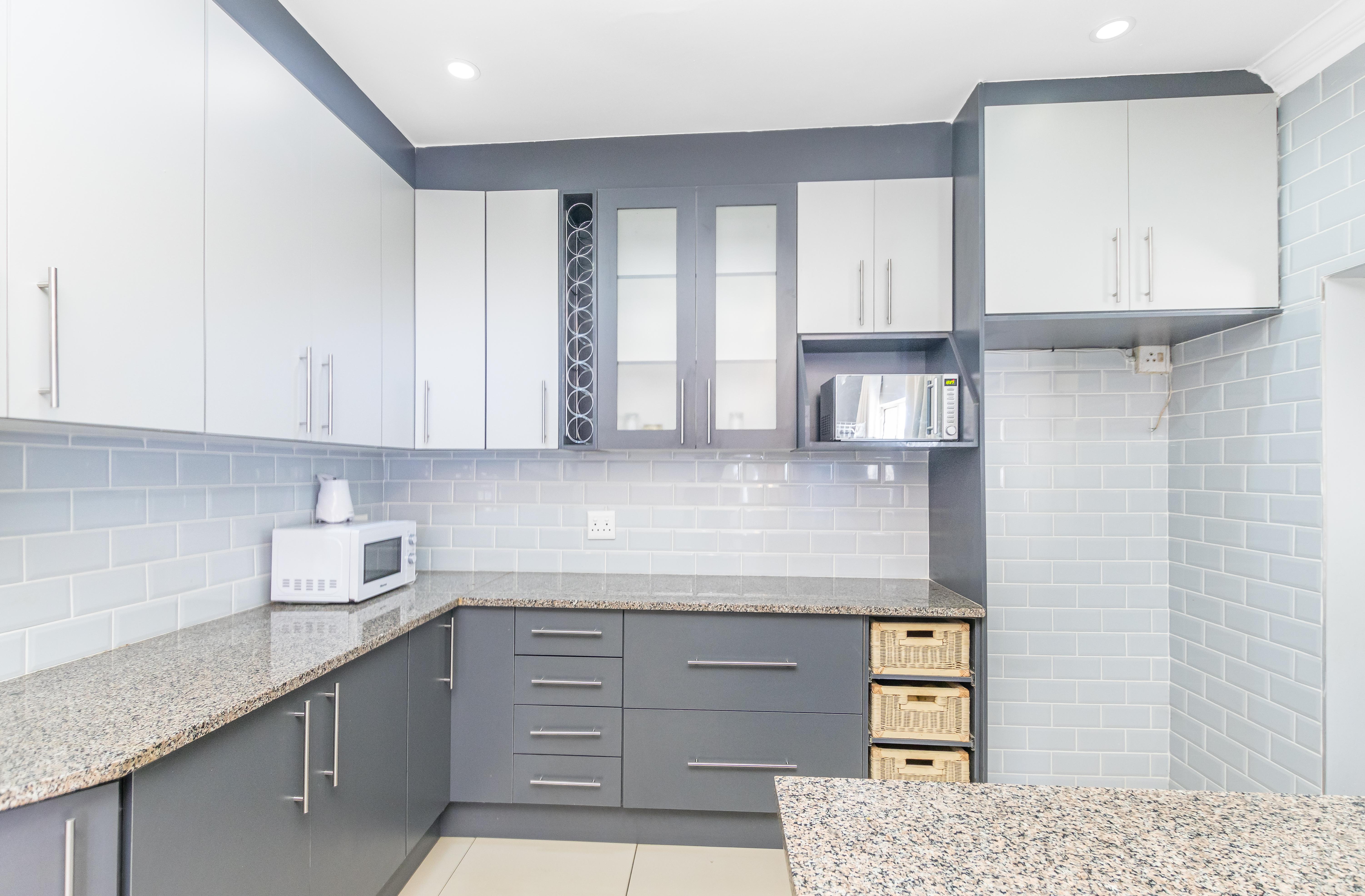 5 Bedroom Property for Sale in Vorna Valley Gauteng