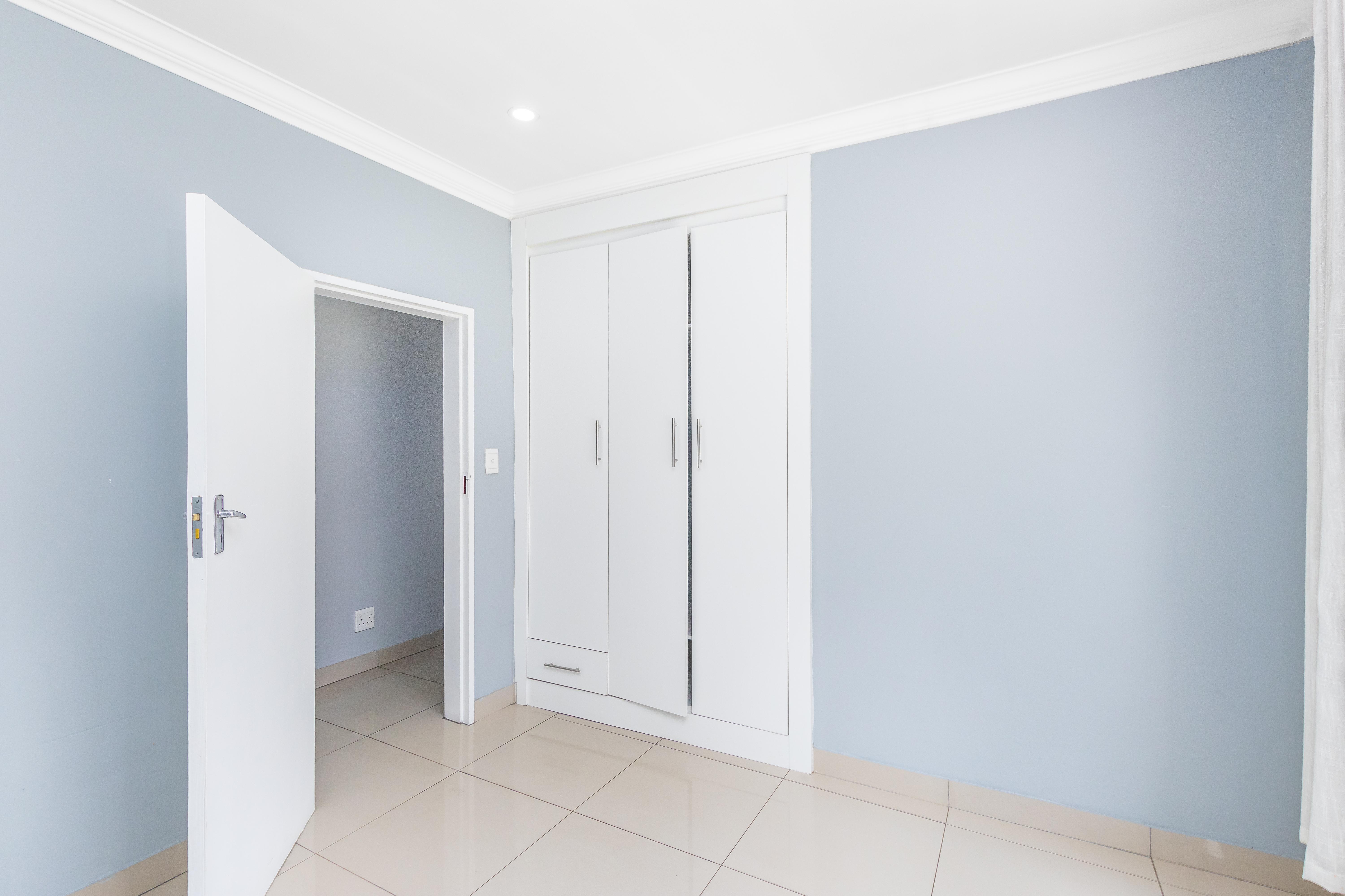 5 Bedroom Property for Sale in Vorna Valley Gauteng