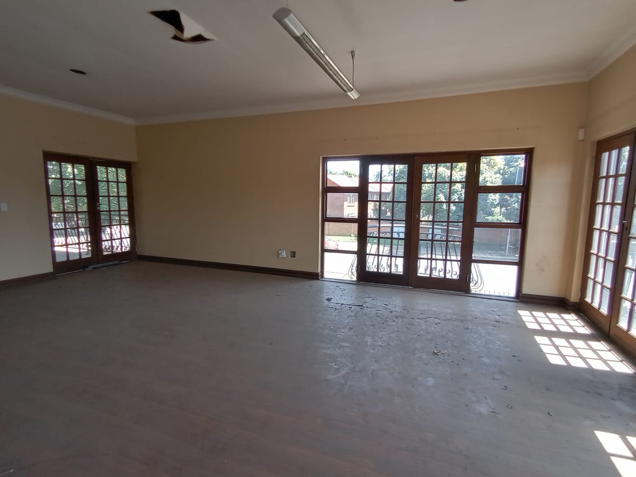 12 Bedroom Property for Sale in Wierda Park Gauteng