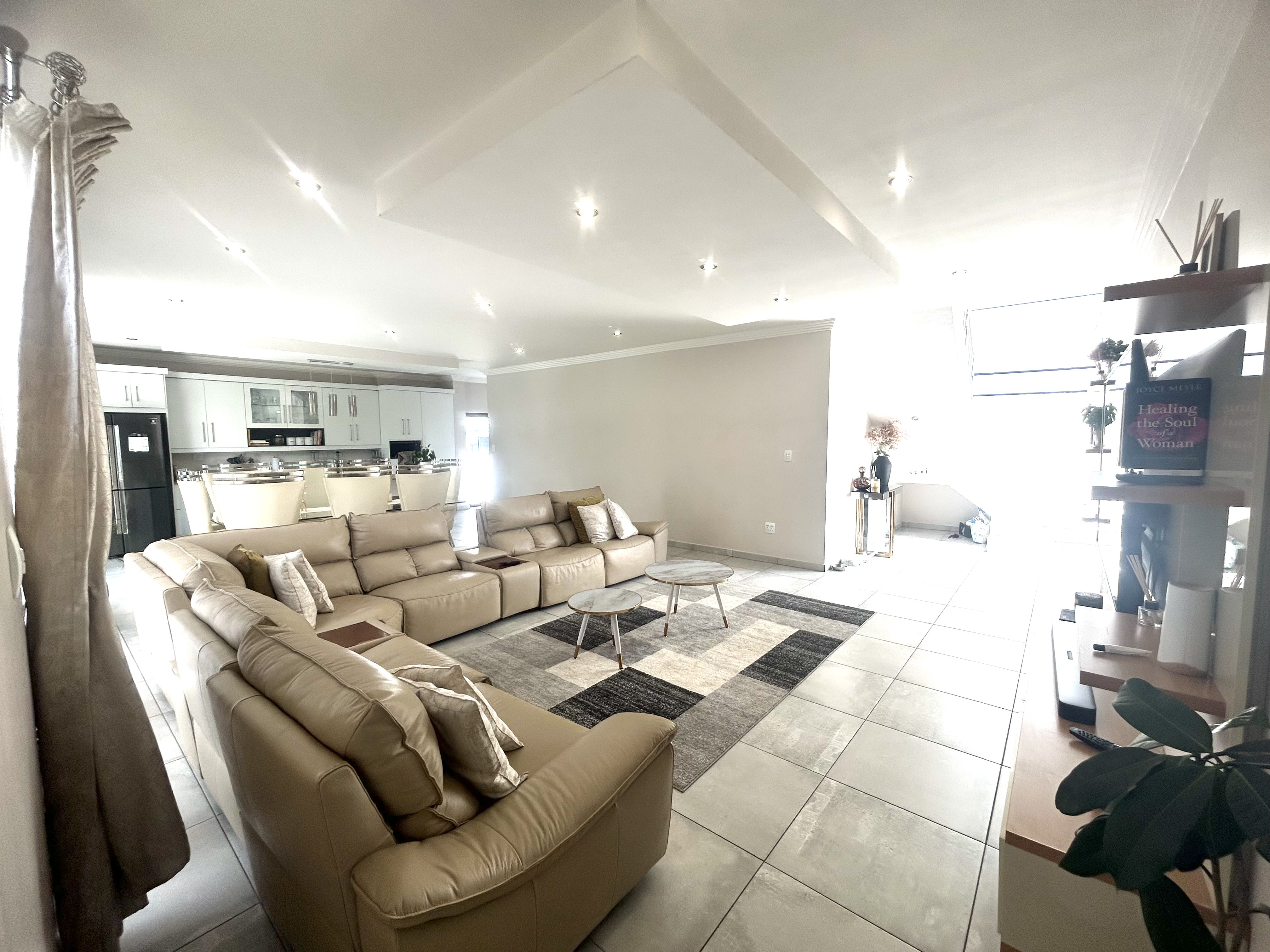 To Let 4 Bedroom Property for Rent in Midstream Meadows Gauteng