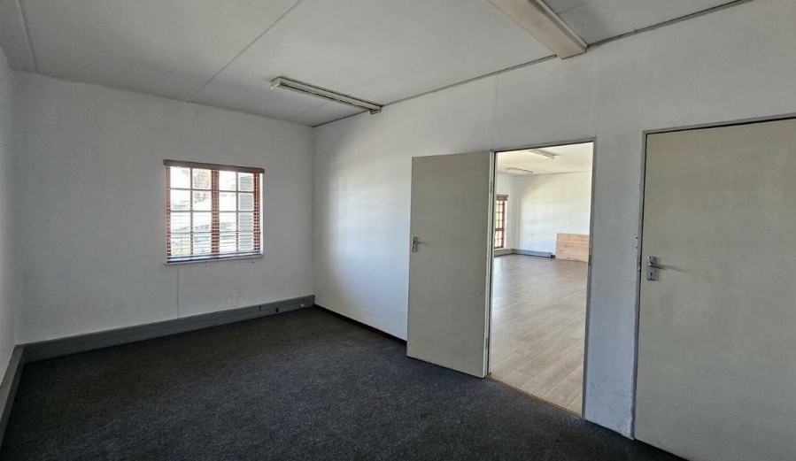 To Let commercial Property for Rent in Halfway House Gauteng