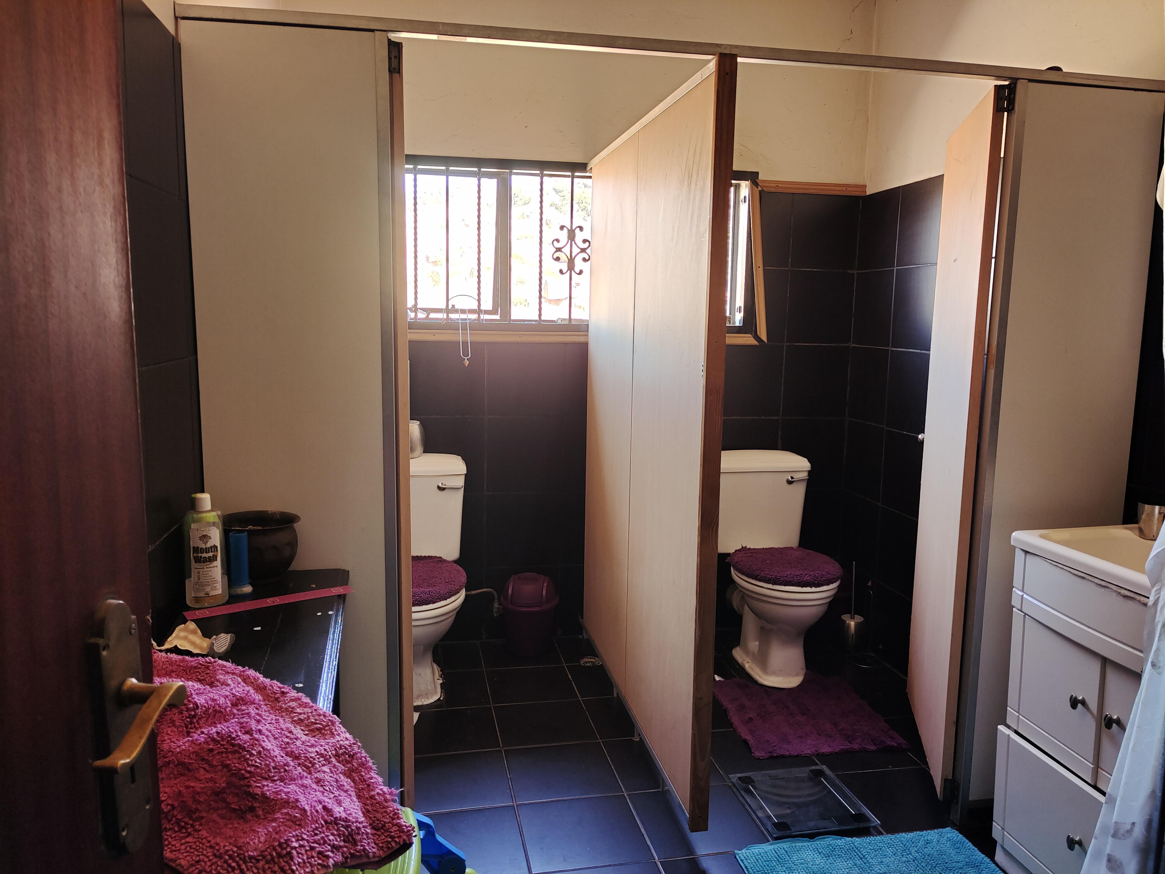 8 Bedroom Property for Sale in Rayton Gauteng