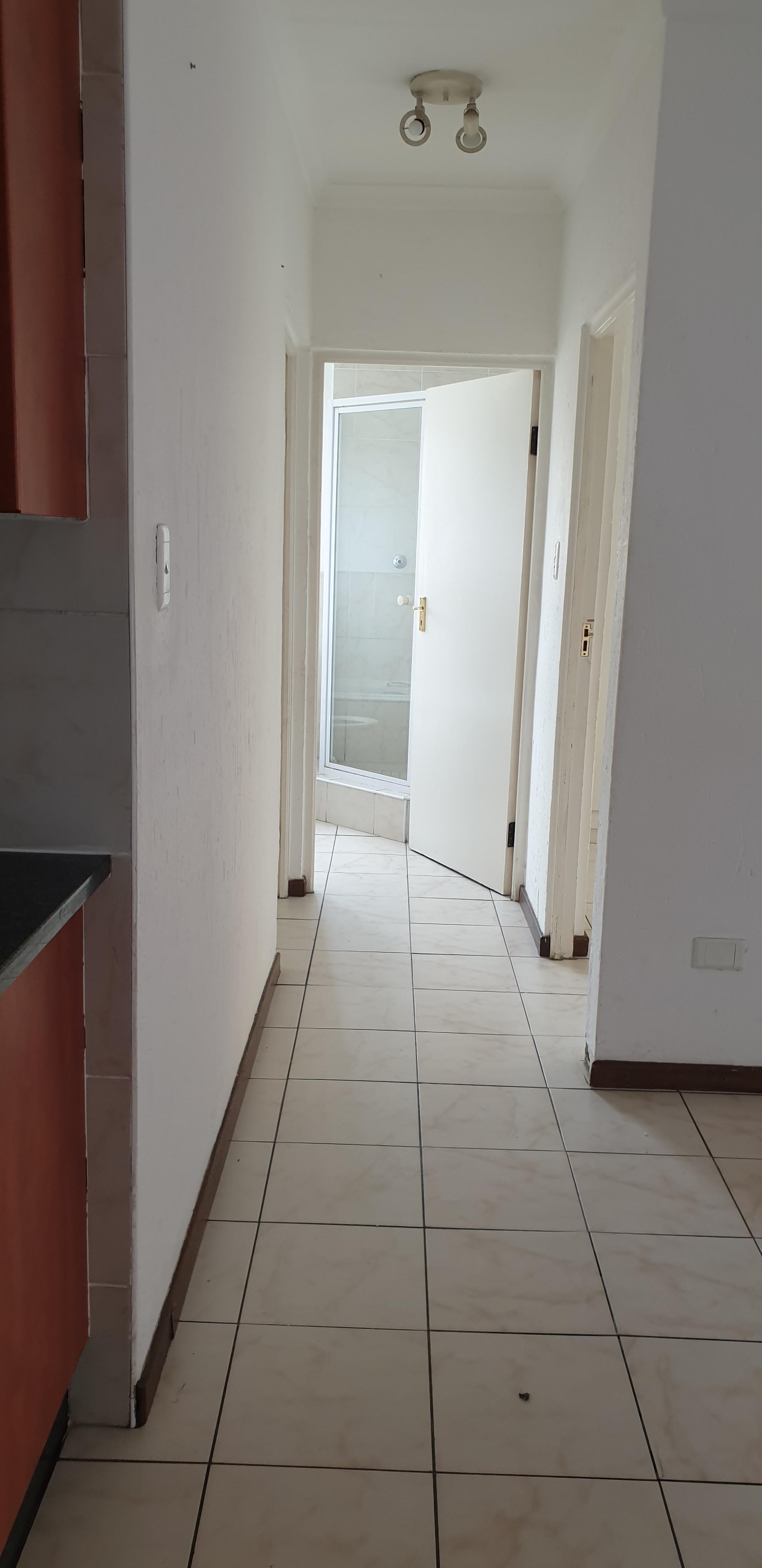 To Let 2 Bedroom Property for Rent in Helderwyk Gauteng