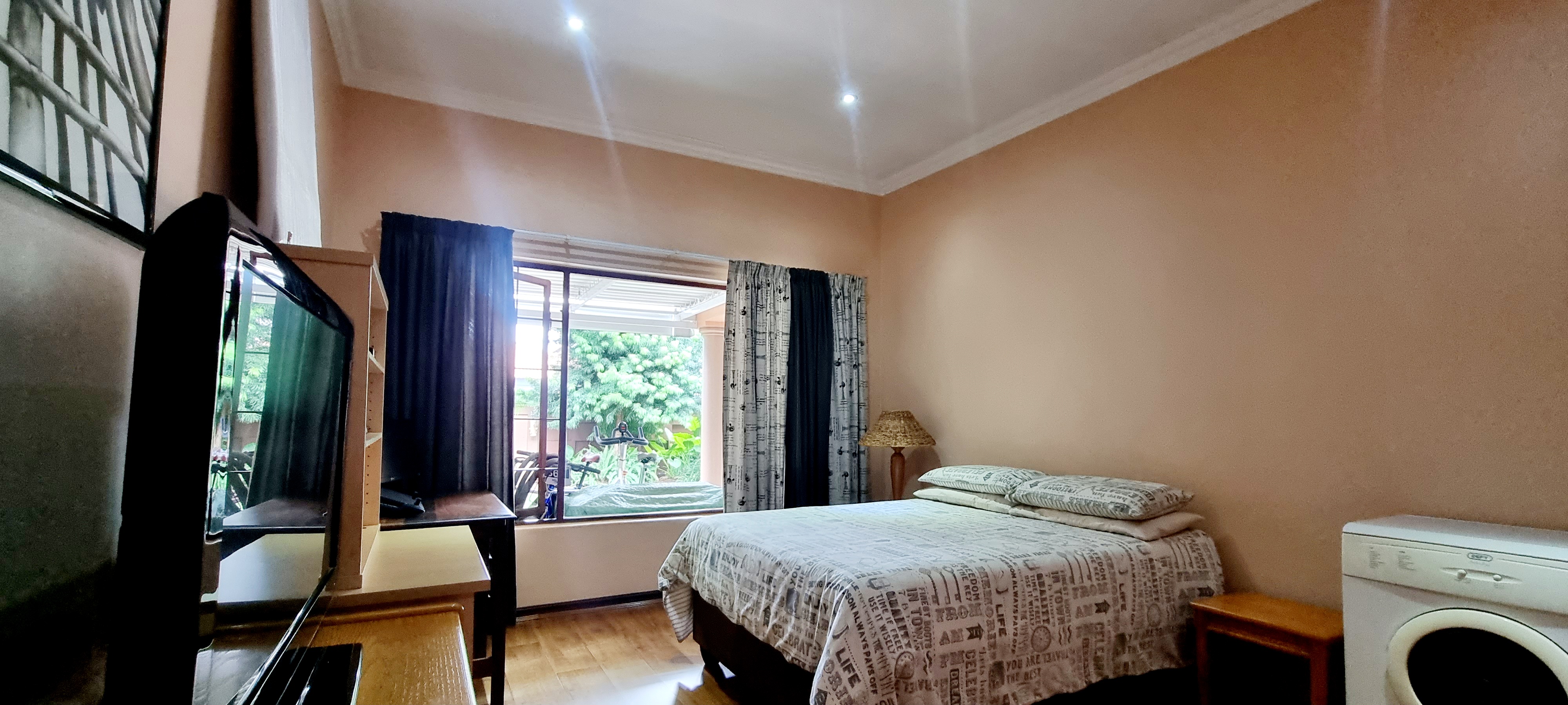 3 Bedroom Property for Sale in Green Acres Estate Gauteng