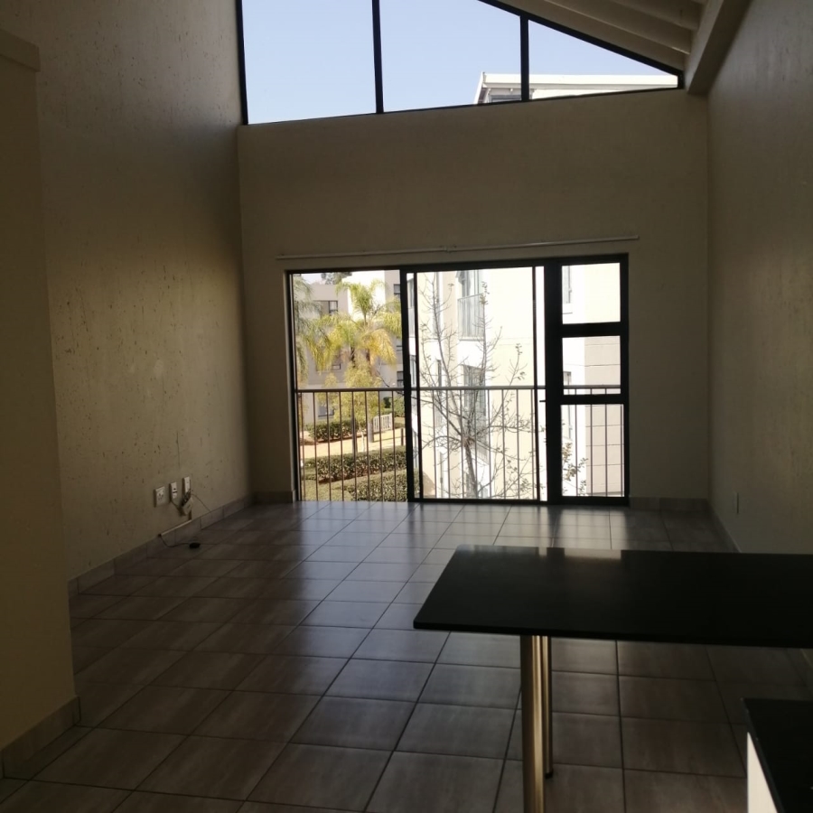 2 Bedroom Property for Sale in Lonehill Gauteng