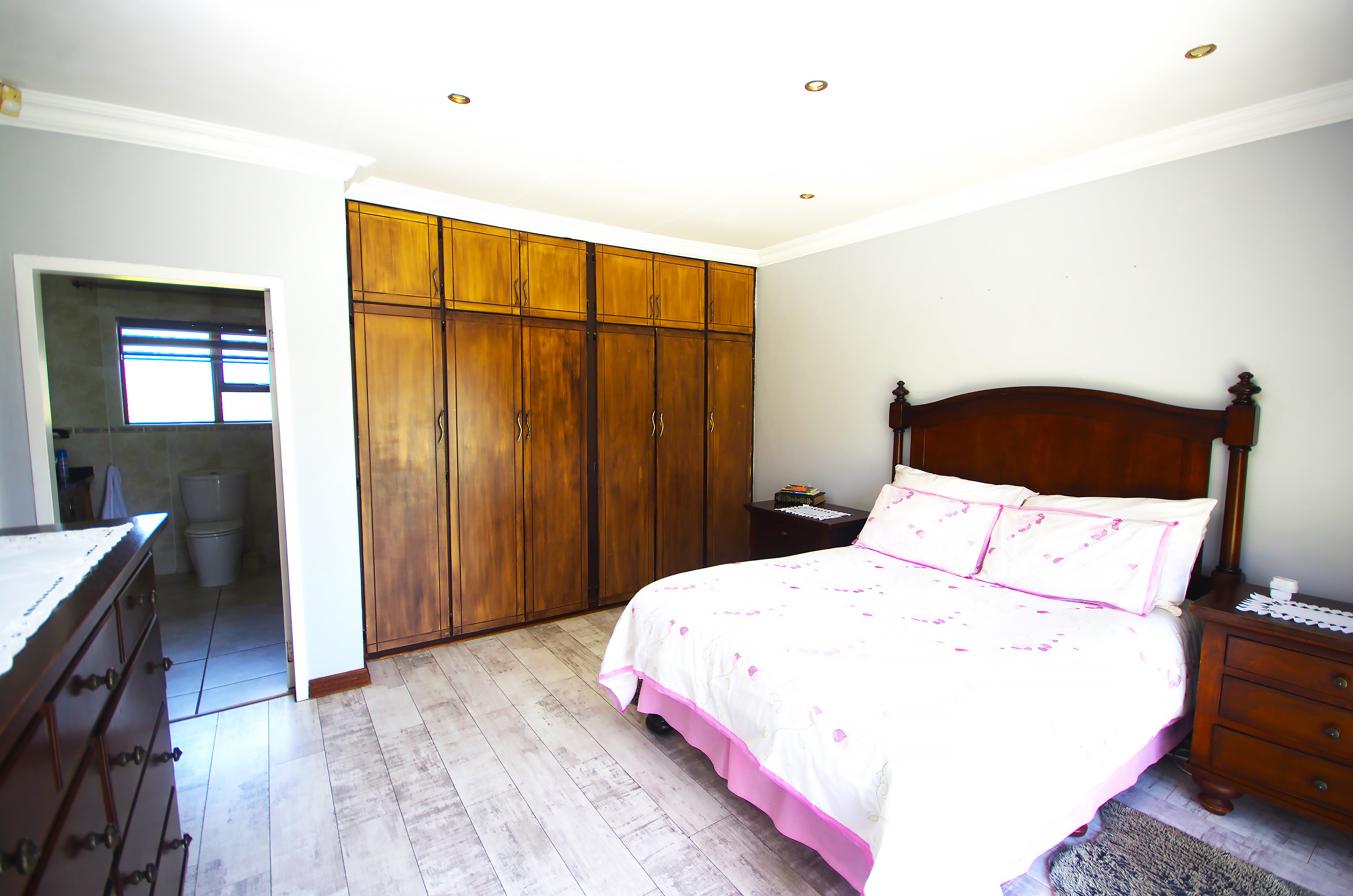 4 Bedroom Property for Sale in Bardene Gauteng