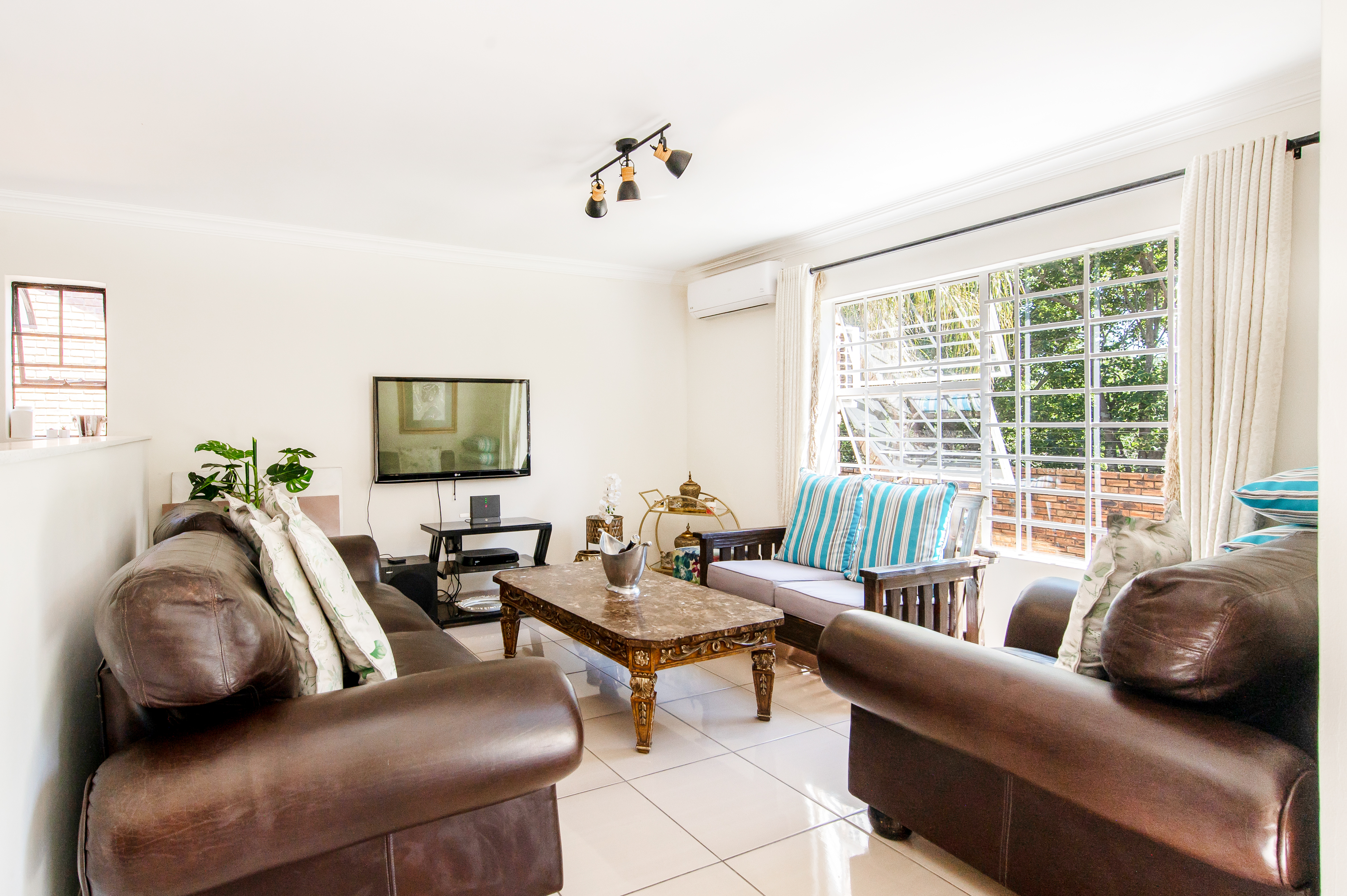 To Let 3 Bedroom Property for Rent in Kyalami Hills Gauteng