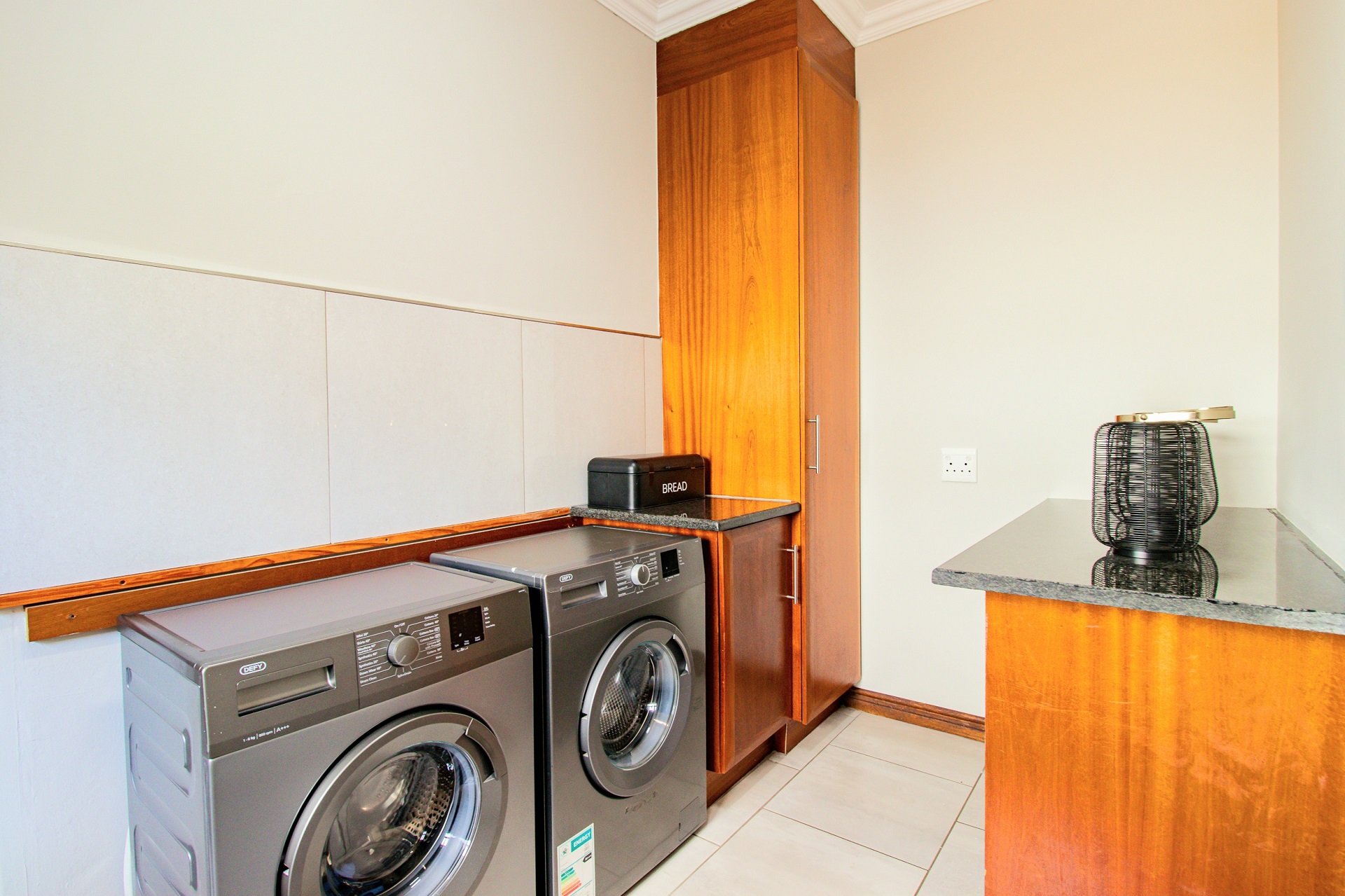 5 Bedroom Property for Sale in Midstream Estate Gauteng