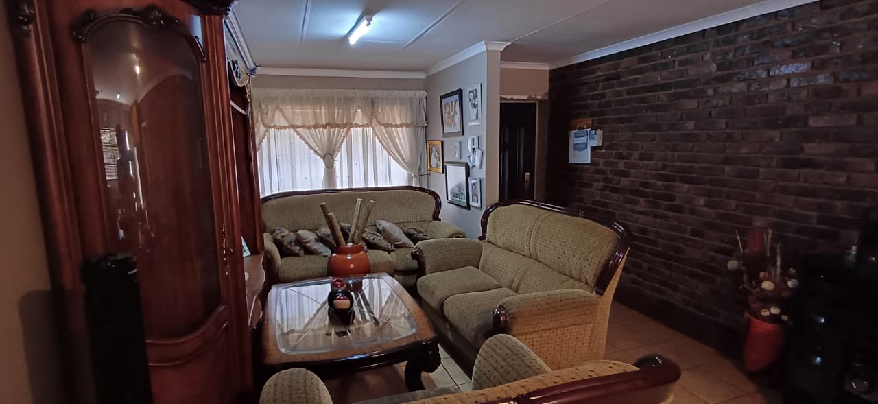 3 Bedroom Property for Sale in Waldrift Gauteng