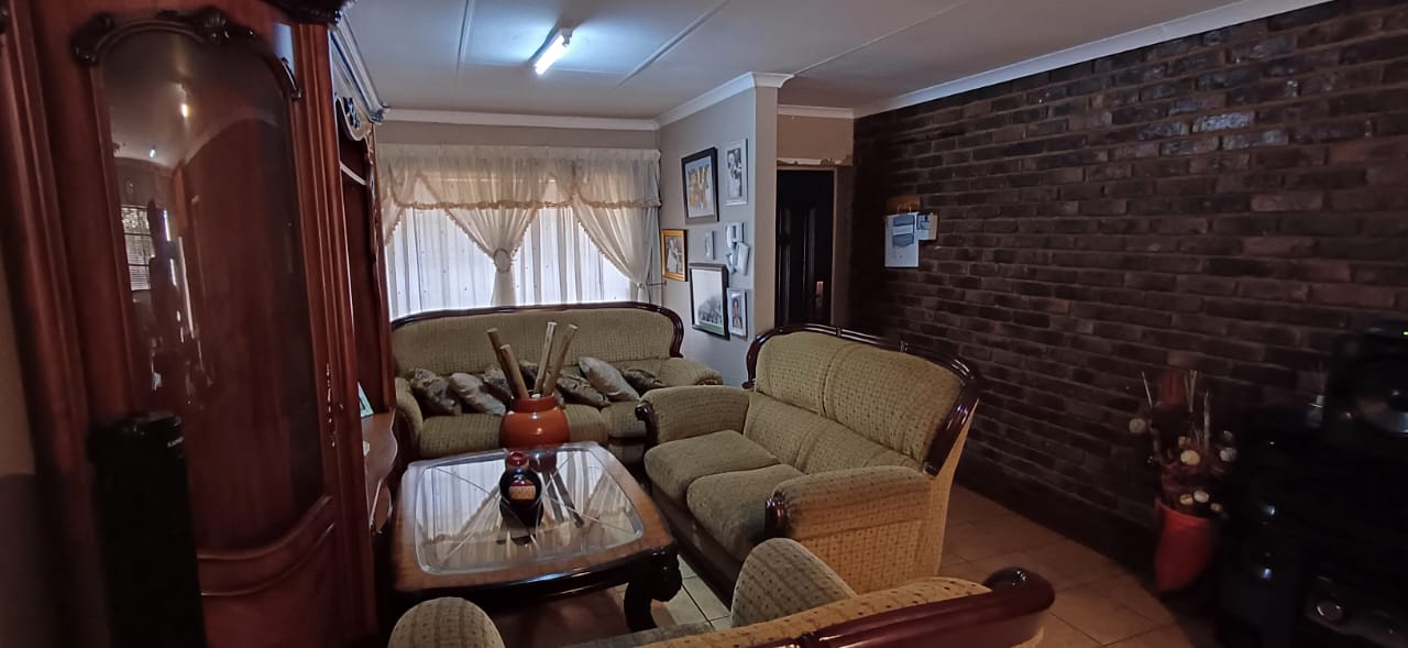 3 Bedroom Property for Sale in Waldrift Gauteng