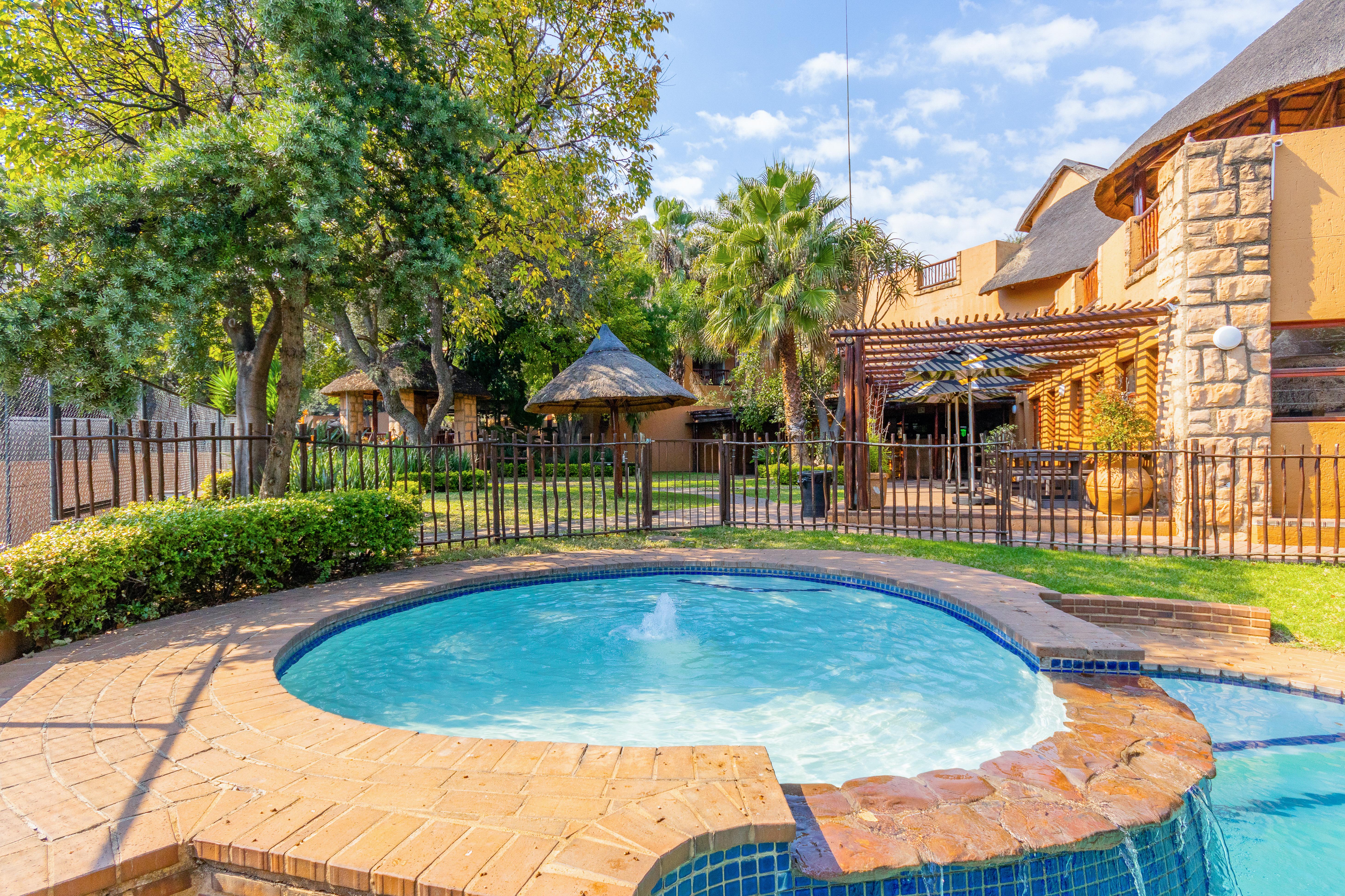 2 Bedroom Property for Sale in Douglasdale Gauteng