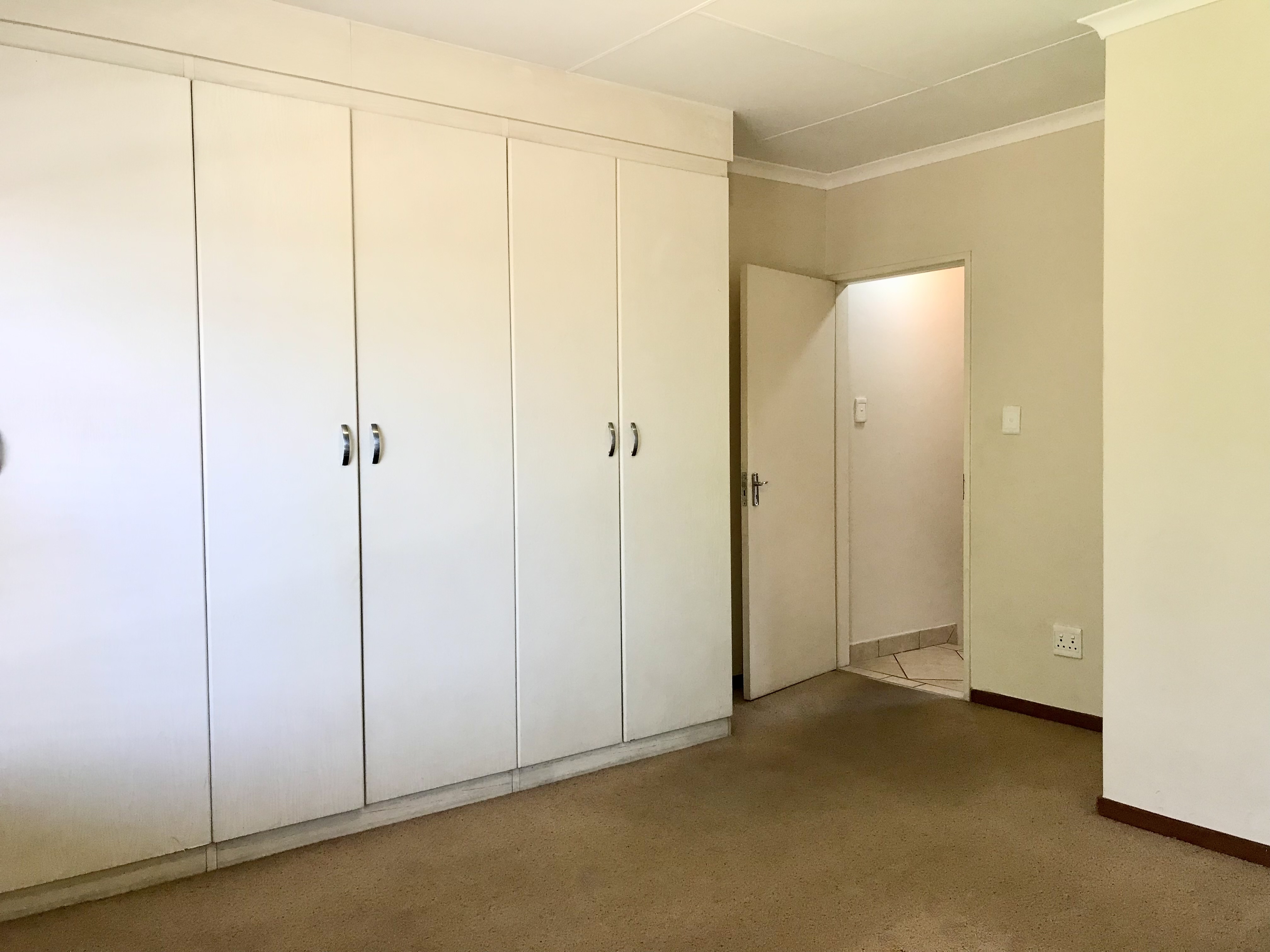 2 Bedroom Property for Sale in Bronberrick Gauteng