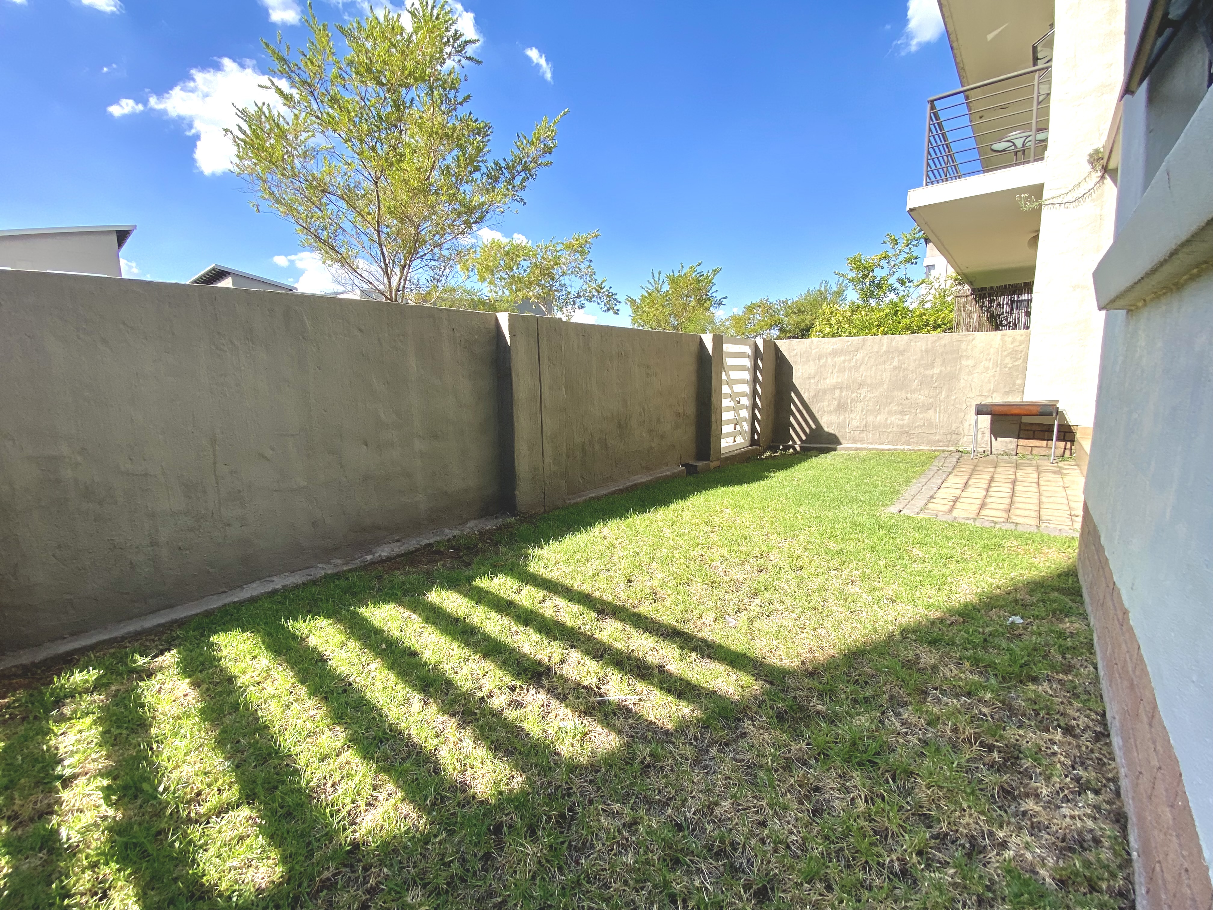 2 Bedroom Property for Sale in Dainfern Gauteng