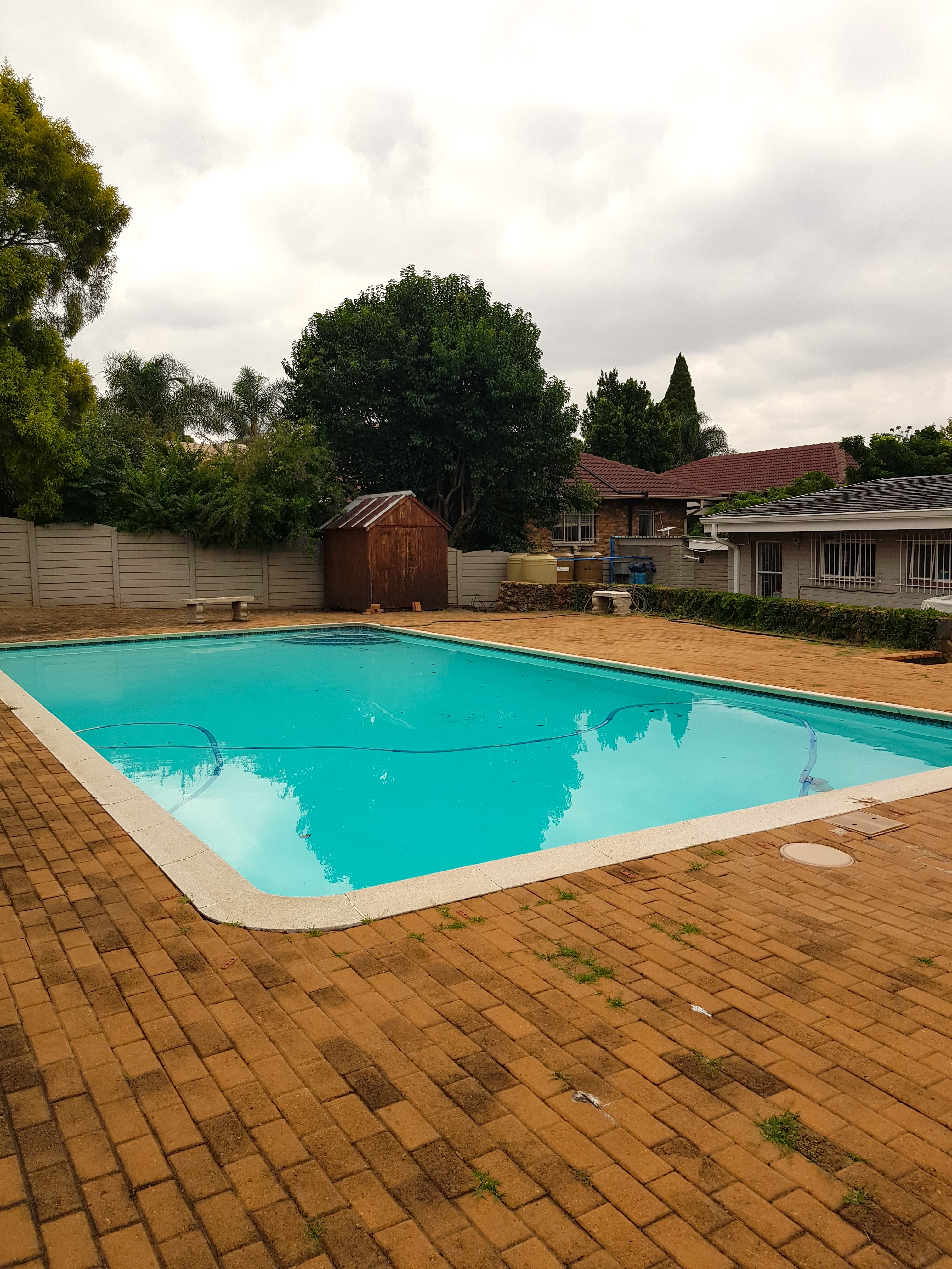 6 Bedroom Property for Sale in Dunvegan Gauteng