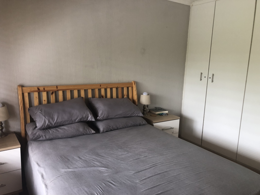 2 Bedroom Property for Sale in Sunninghill Gauteng
