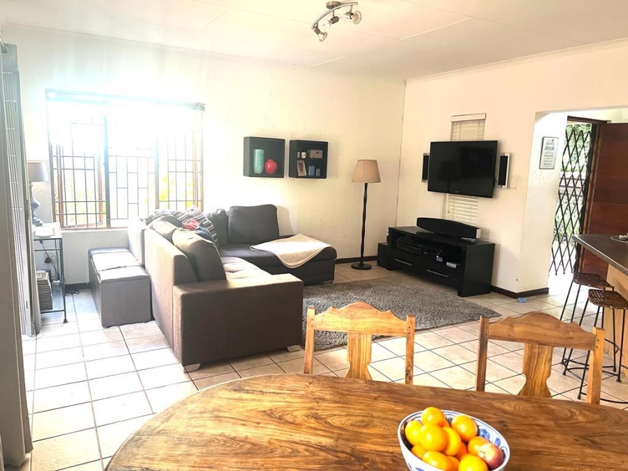 2 Bedroom Property for Sale in Sunninghill Gauteng