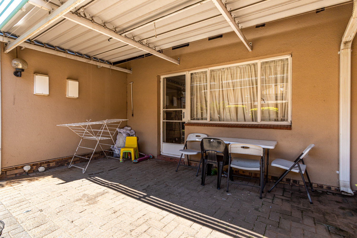 3 Bedroom Property for Sale in Garsfontein Gauteng