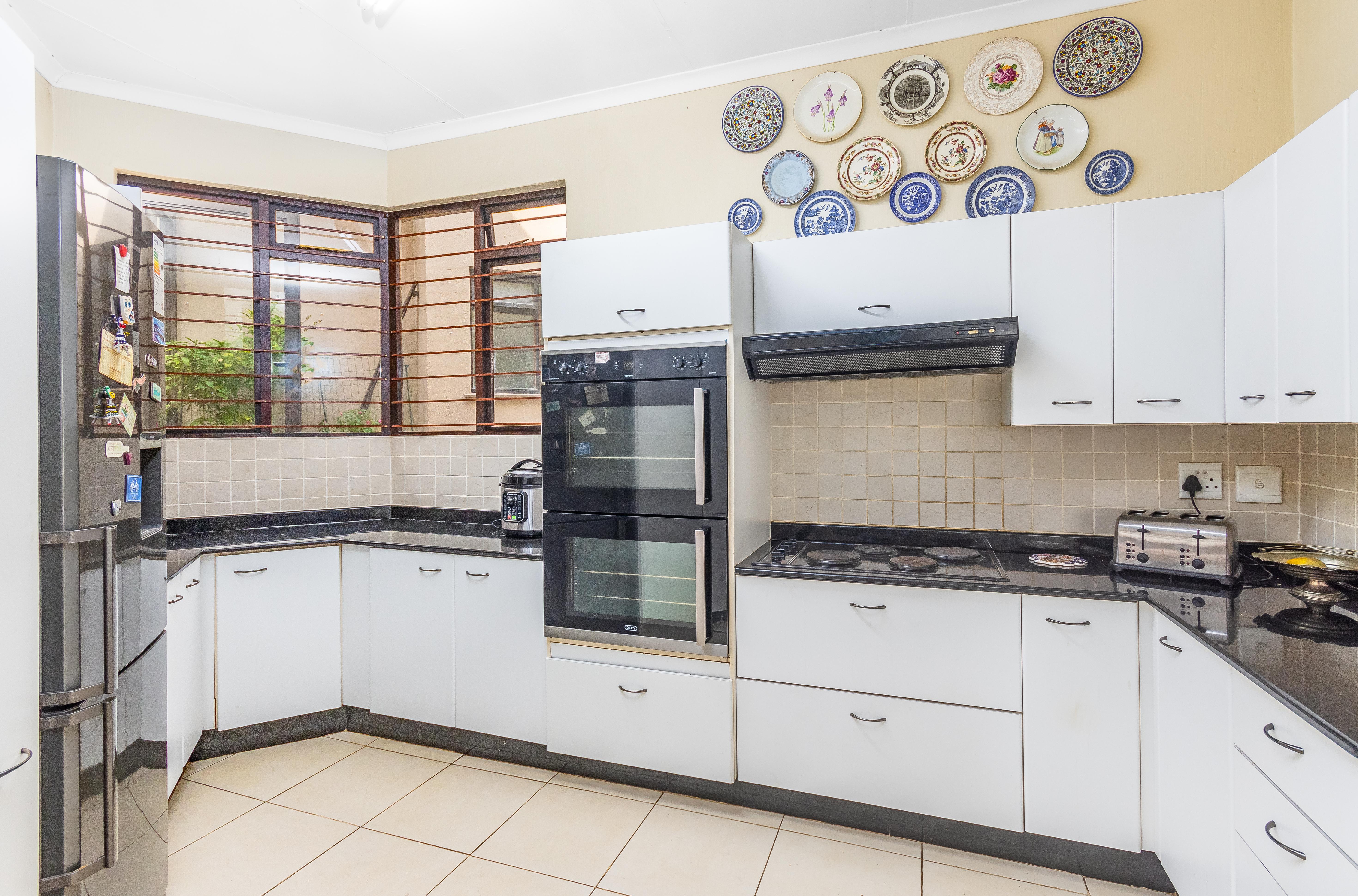 4 Bedroom Property for Sale in Lonehill Gauteng