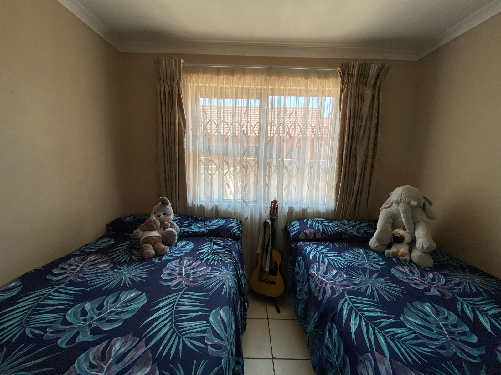 3 Bedroom Property for Sale in Golden Gardens Gauteng