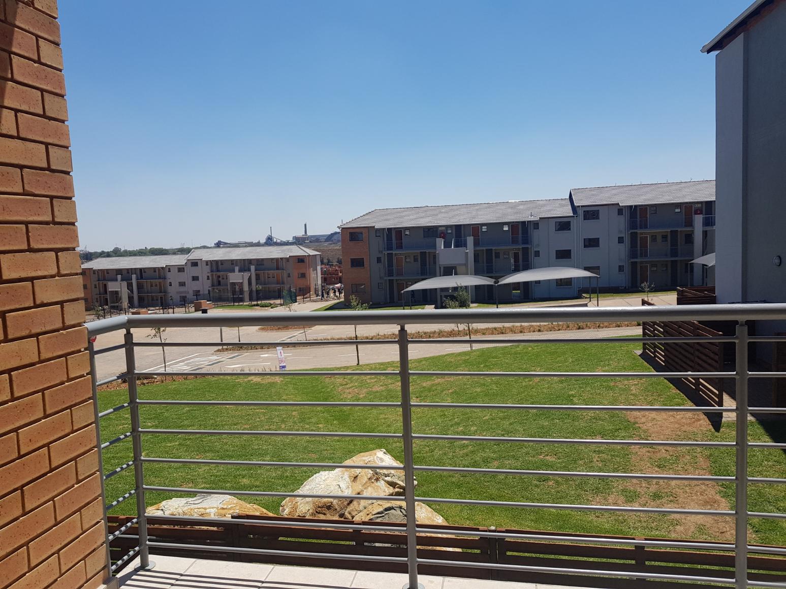 2 Bedroom Property for Sale in Esther Park Gauteng