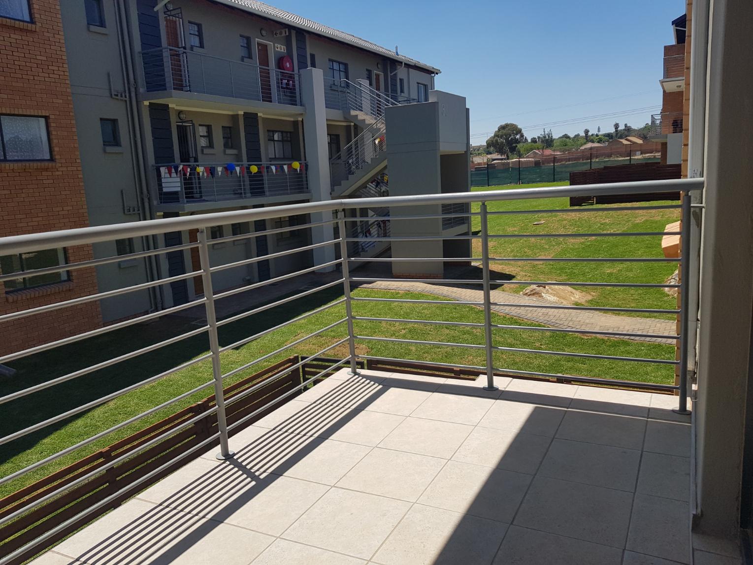 2 Bedroom Property for Sale in Esther Park Gauteng