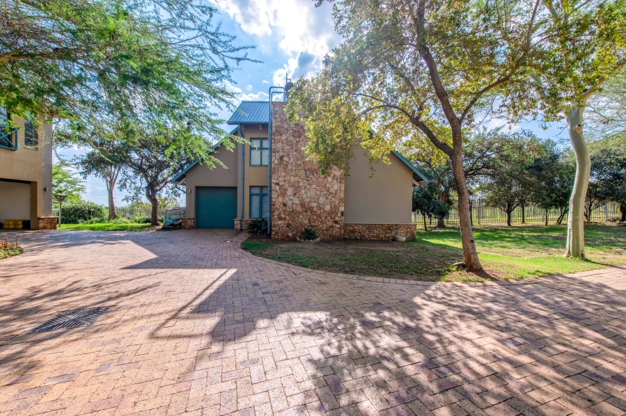 4 Bedroom Property for Sale in Bridle Park A H Gauteng
