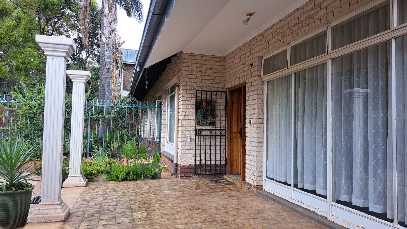 3 Bedroom Property for Sale in Waterkloof Ridge Gauteng