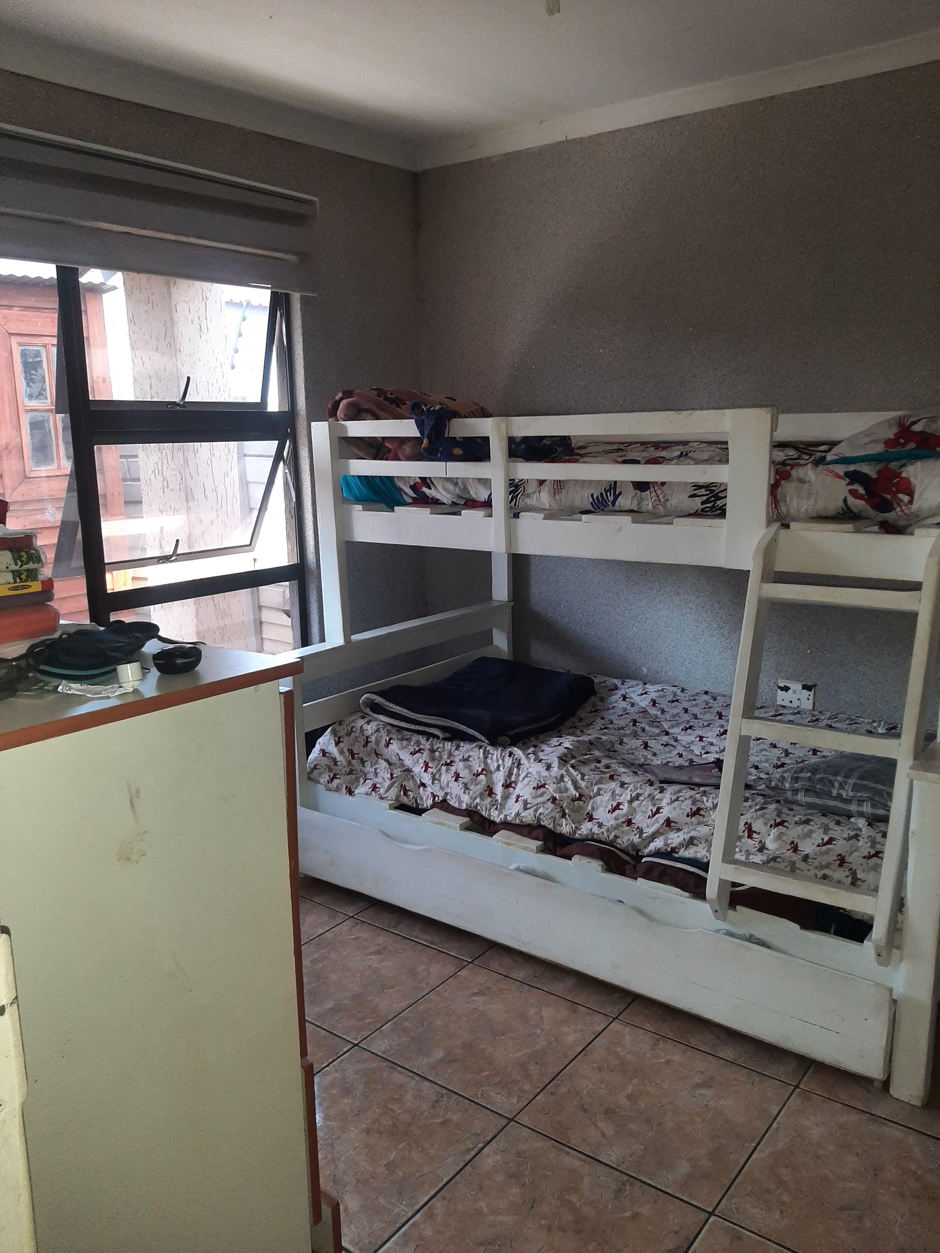 2 Bedroom Property for Sale in Chief A. Luthuli Park Gauteng
