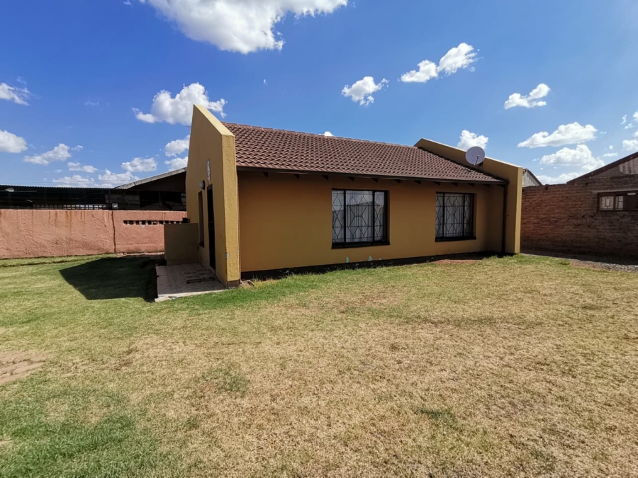 2 Bedroom Property for Sale in Sebokeng Zone 10 Gauteng