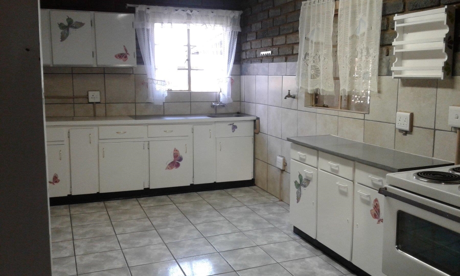 3 Bedroom Property for Sale in Helenarus Gauteng