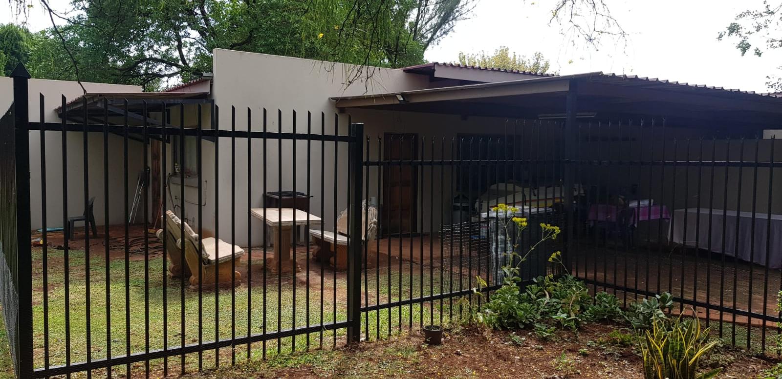 8 Bedroom Property for Sale in Winternest Gauteng