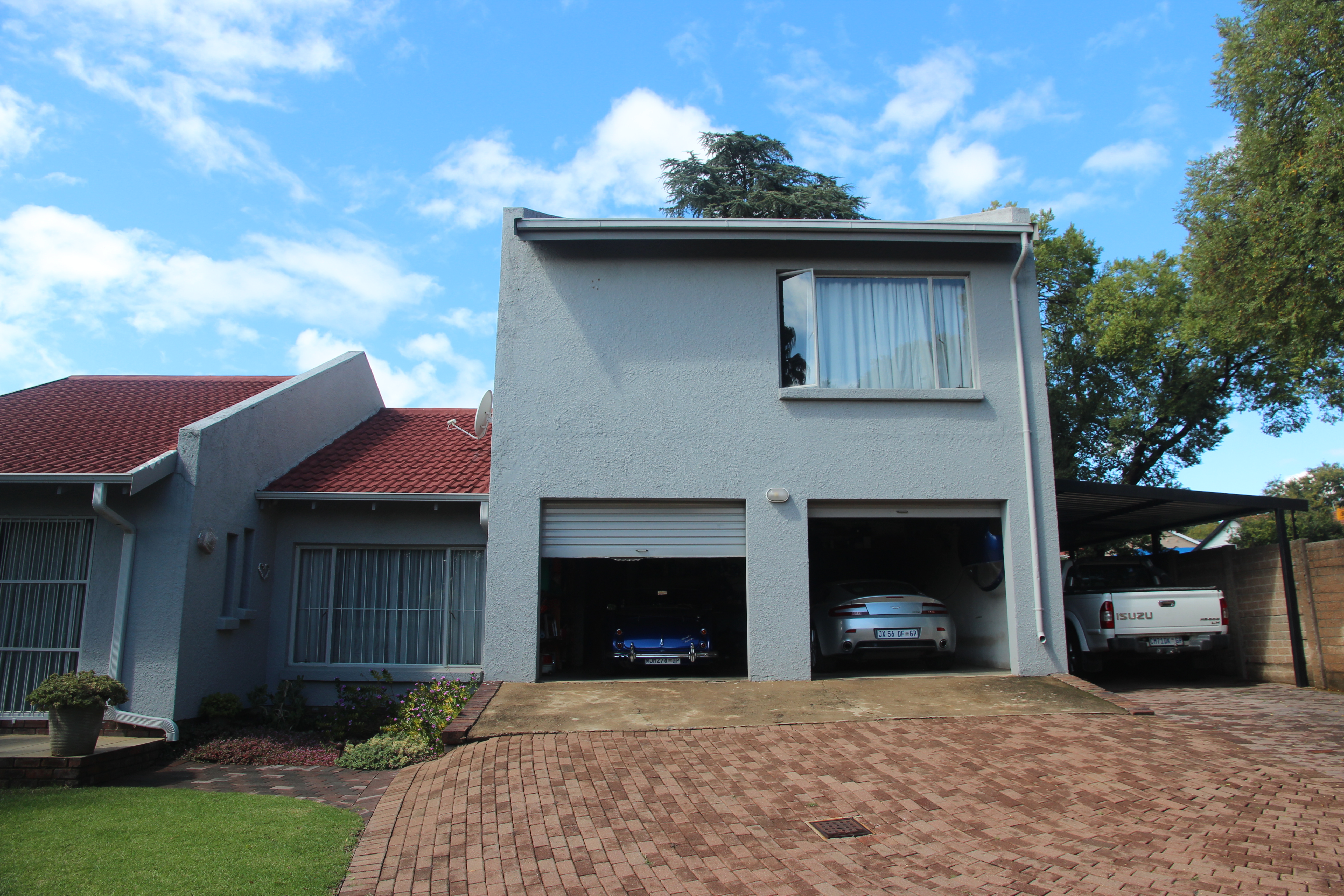 3 Bedroom Property for Sale in Edendale Gauteng