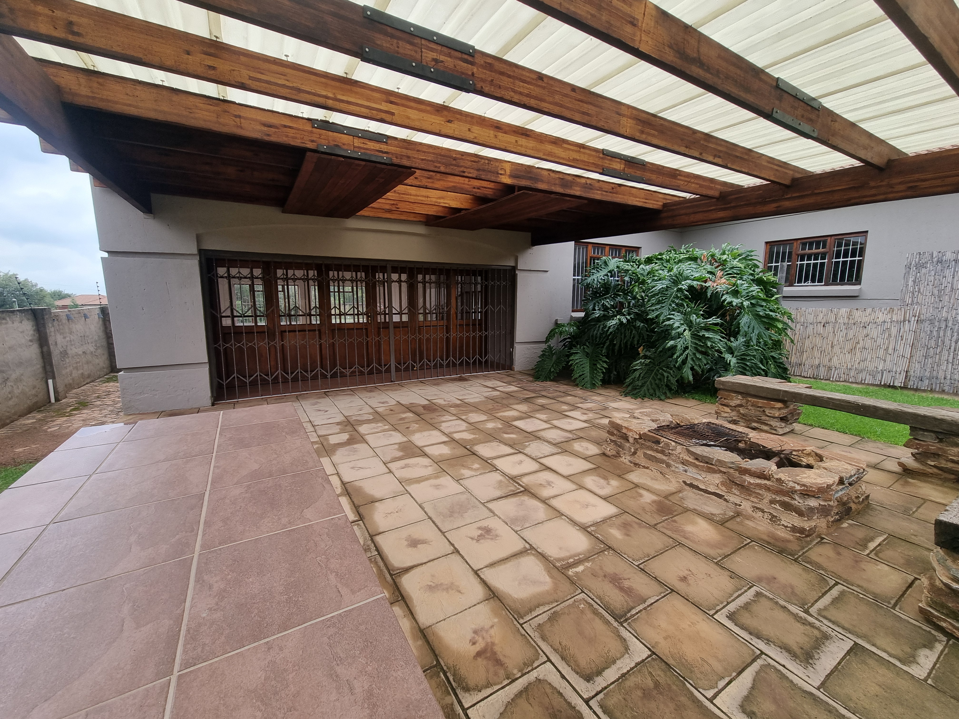 4 Bedroom Property for Sale in Bredell Gauteng