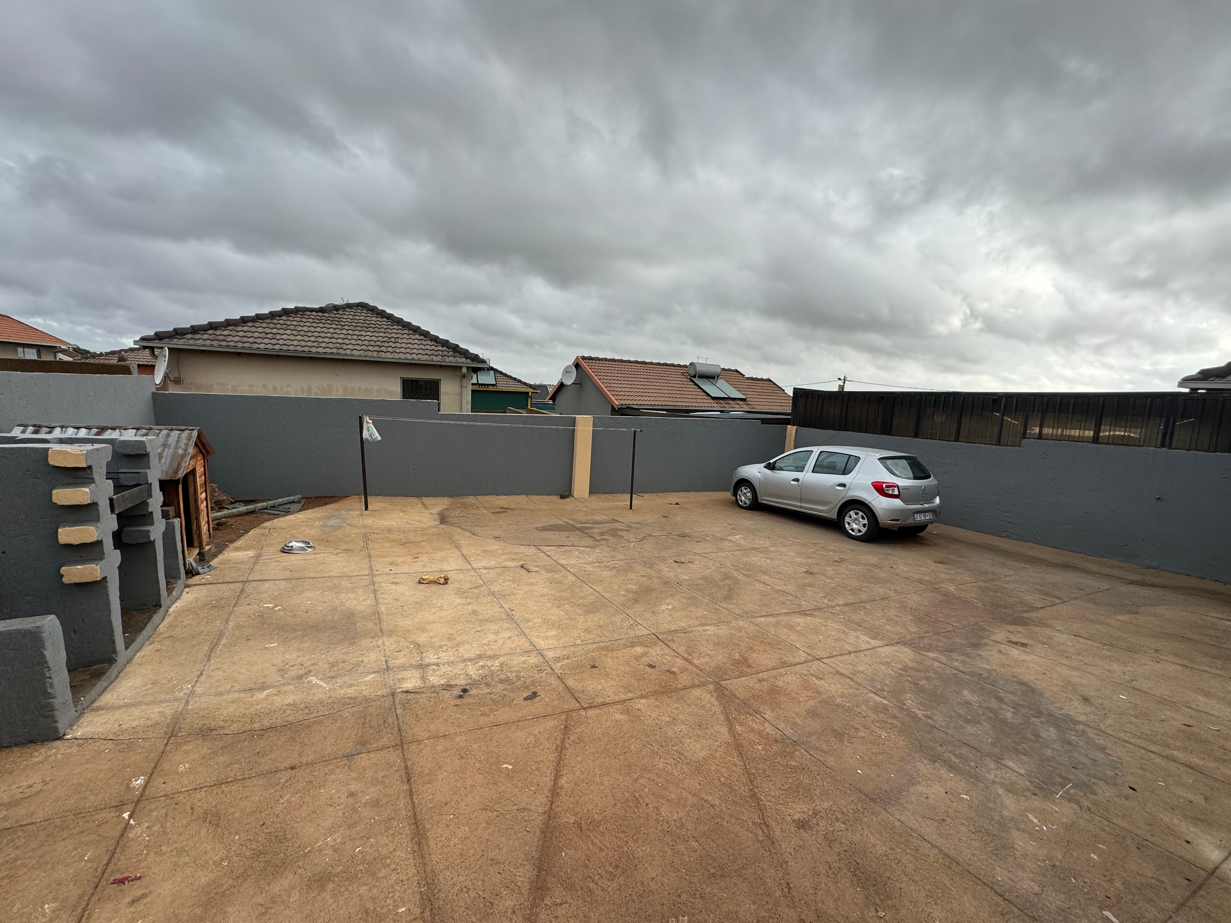 2 Bedroom Property for Sale in Lenasia South Gauteng